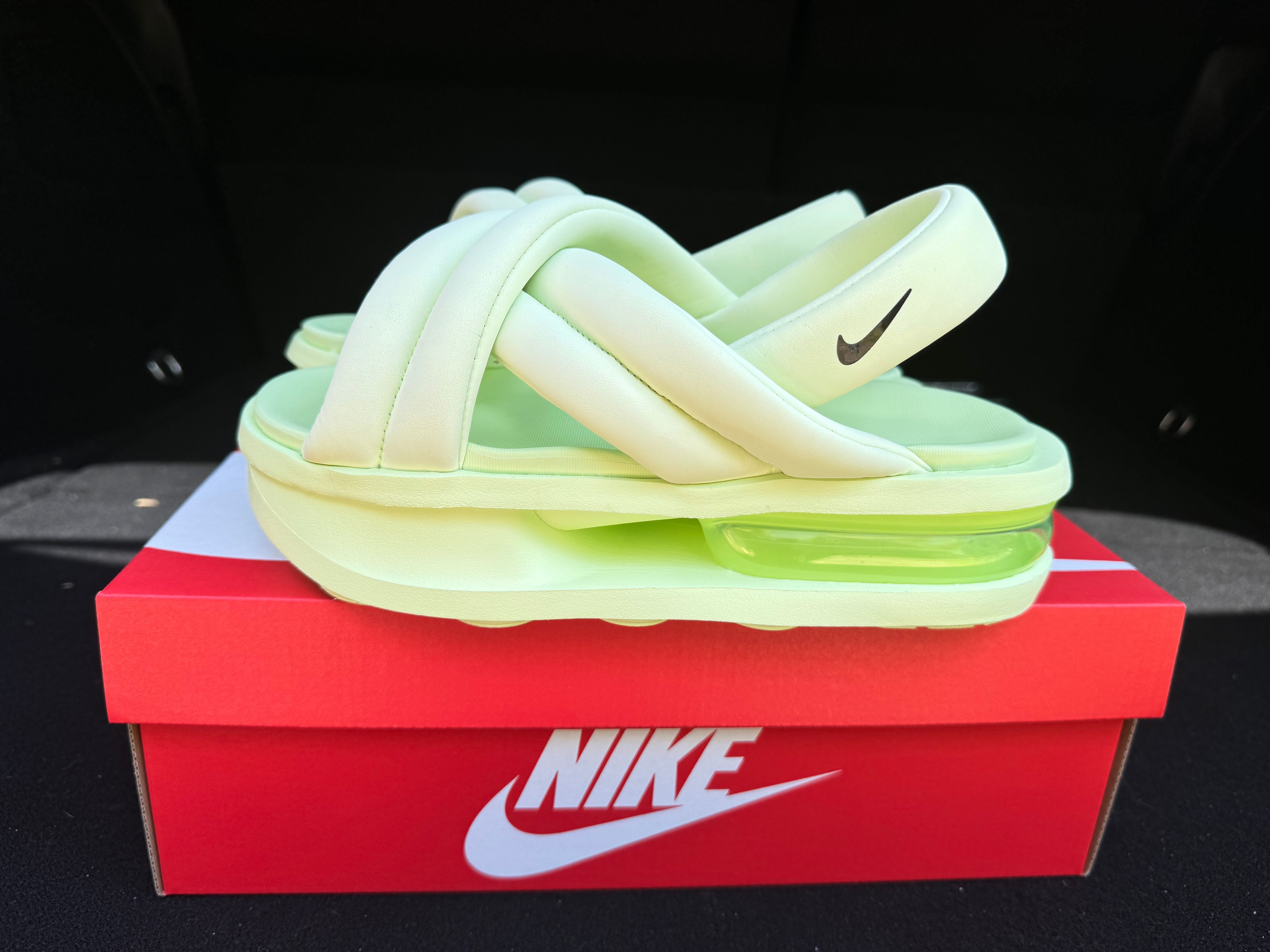 Nike Women's Air Max Isla Sandal "Barely Bolt/Bolt/Black"