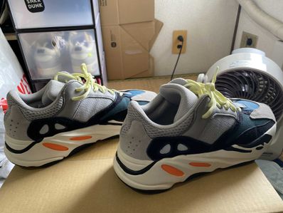 adidas YEEZY Boost 700 "Wave Runner"