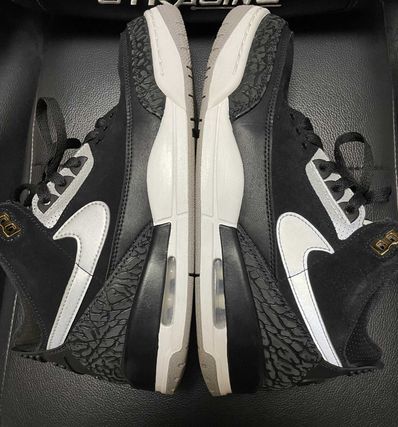 Nike Air Jordan 3 Retro Tinker "Black/Cement Grey"