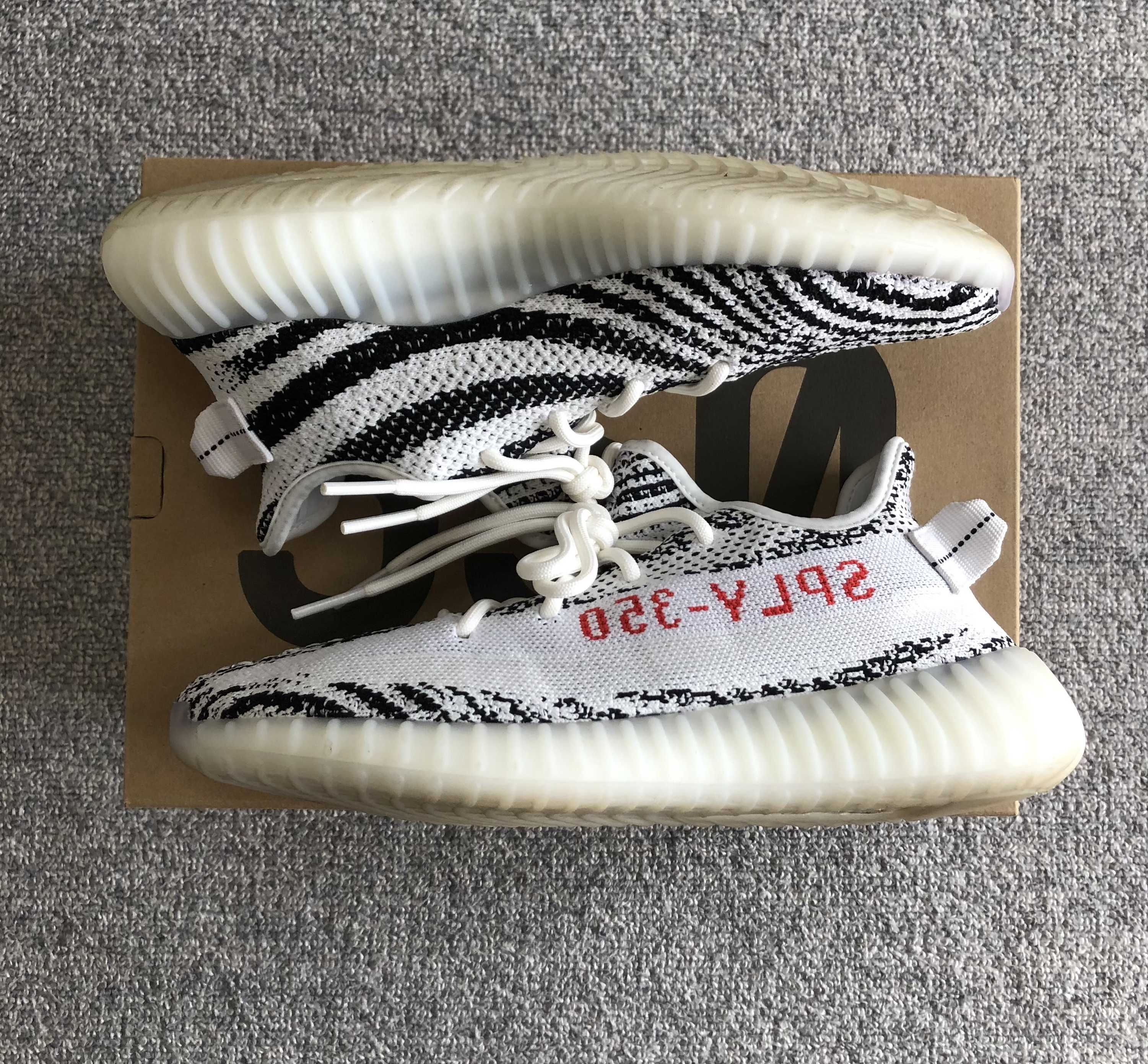 adidas YEEZY Boost 350 V2 "Zebra"