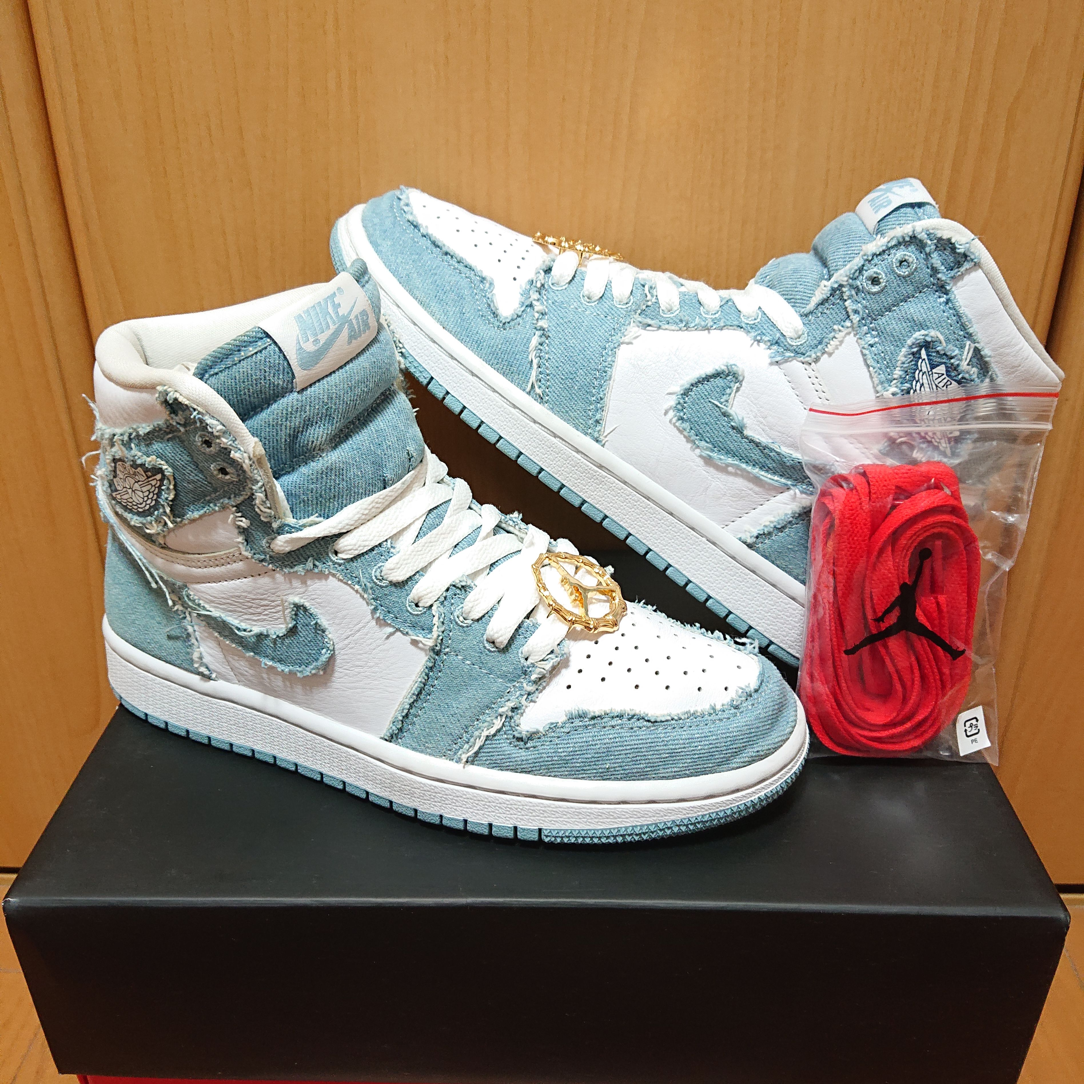 Nike Women's Air Jordan 1 High OG "Denim"