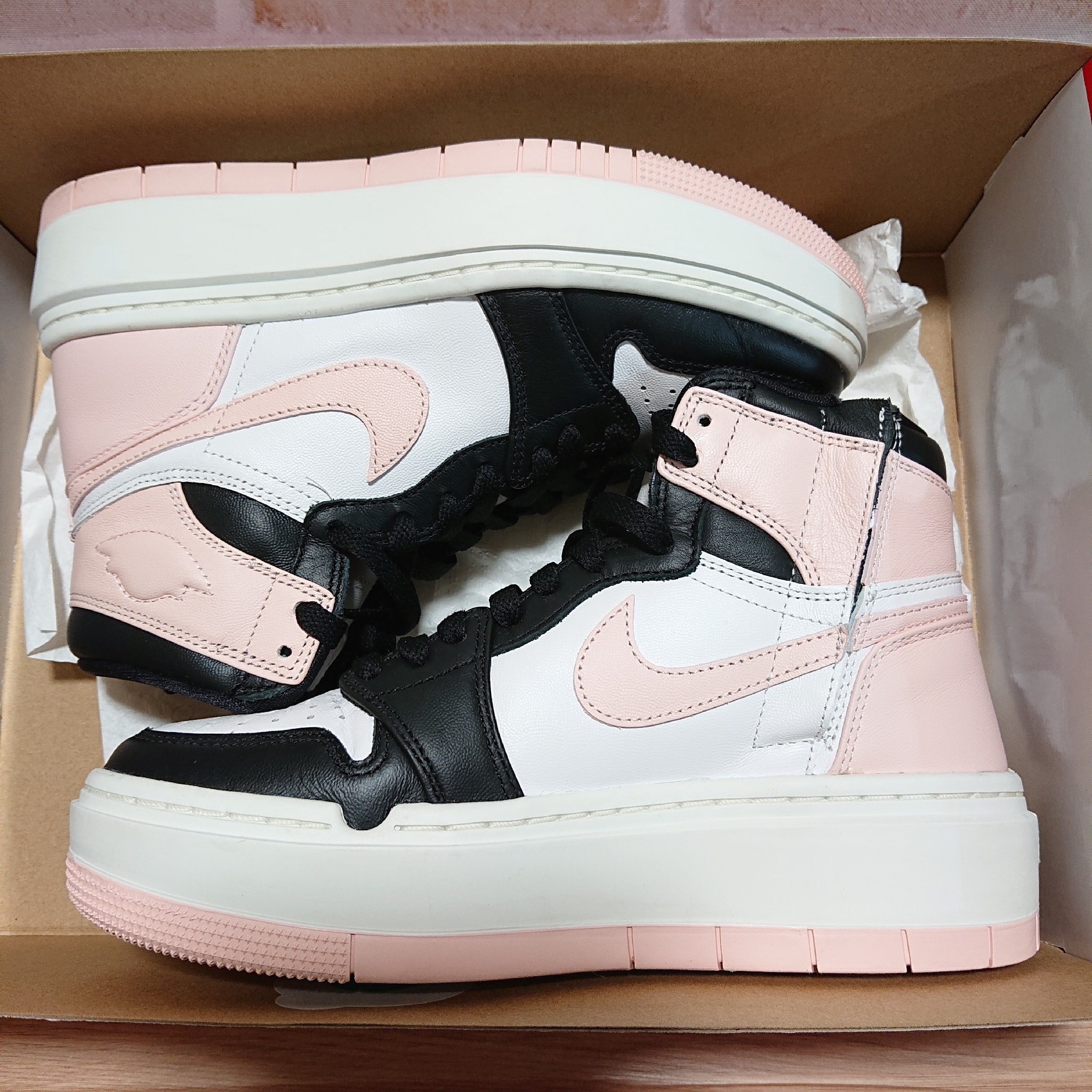 Nike Women's Air Jordan 1 High Elevate "Soft Pink"