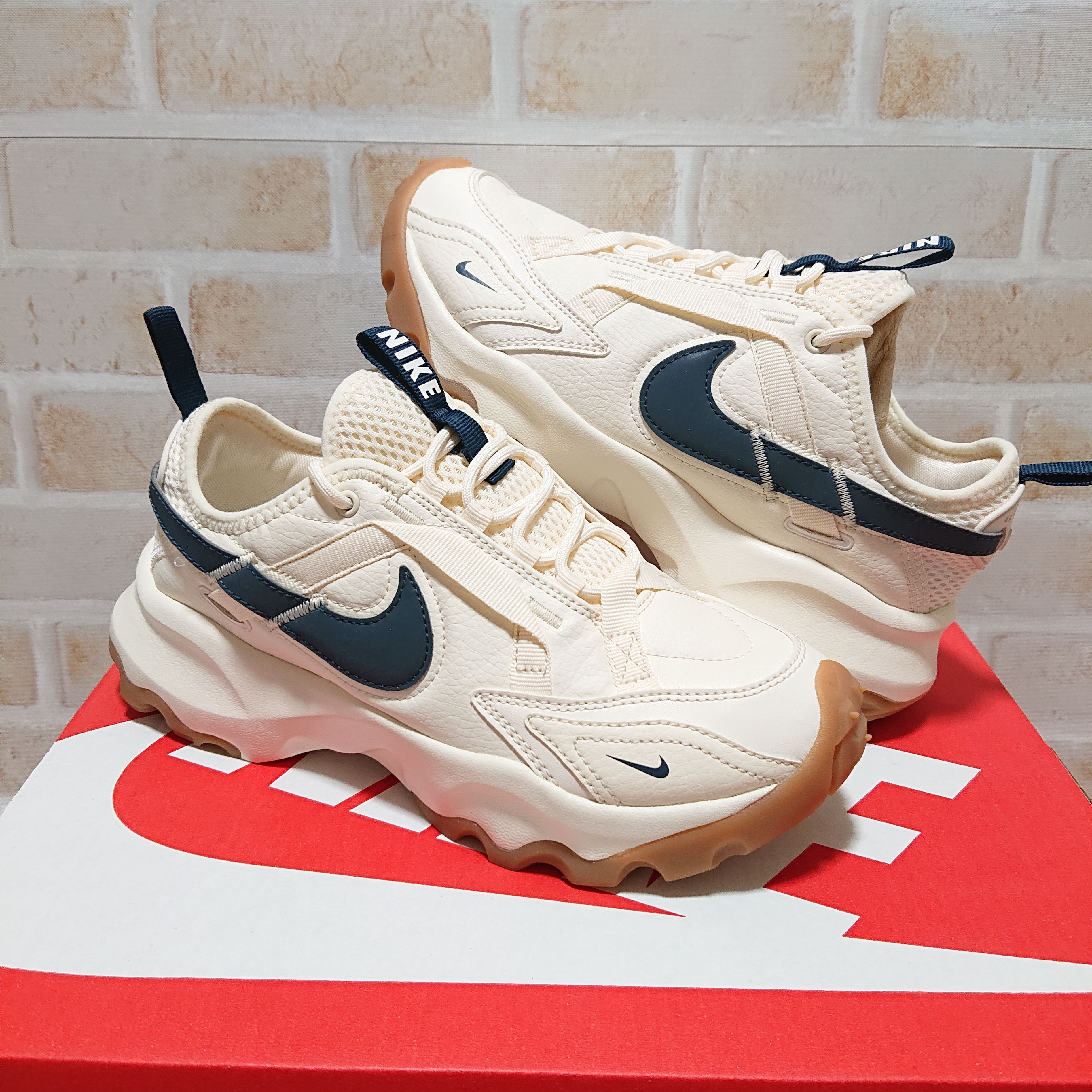 Nike Women's TC 7900 