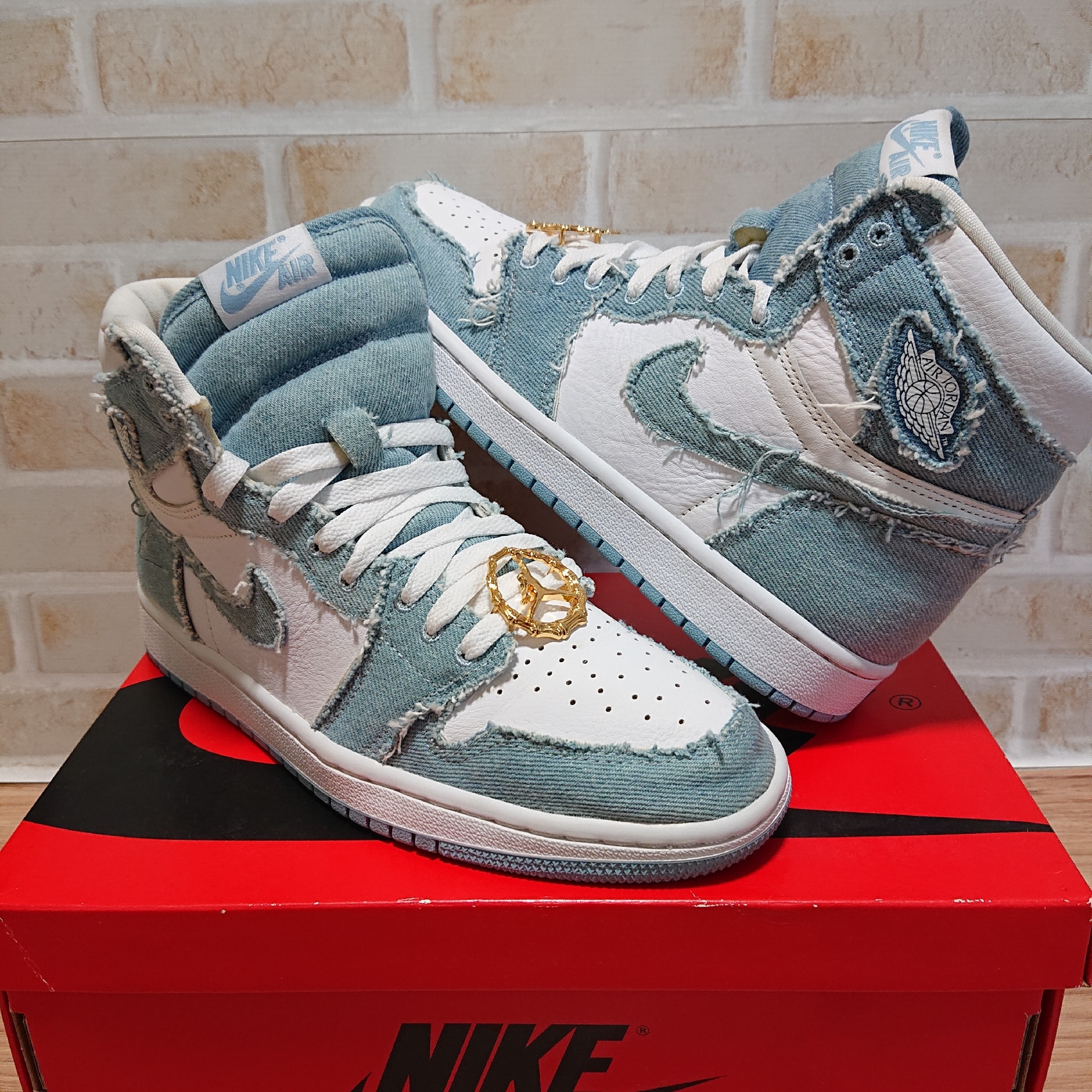 Nike Women's Air Jordan 1 High OG "Denim"