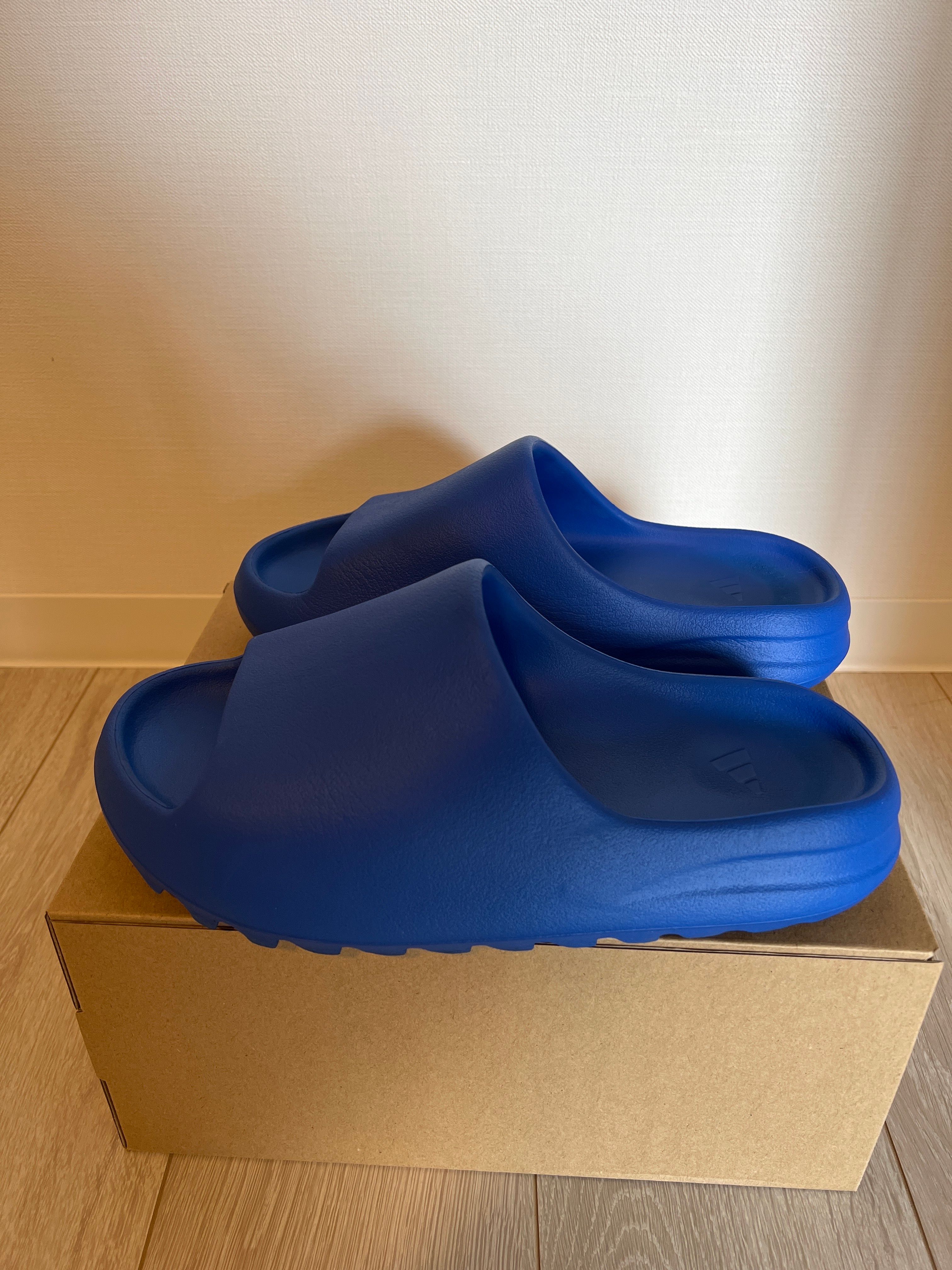 adidas YEEZY Slide "Azure"