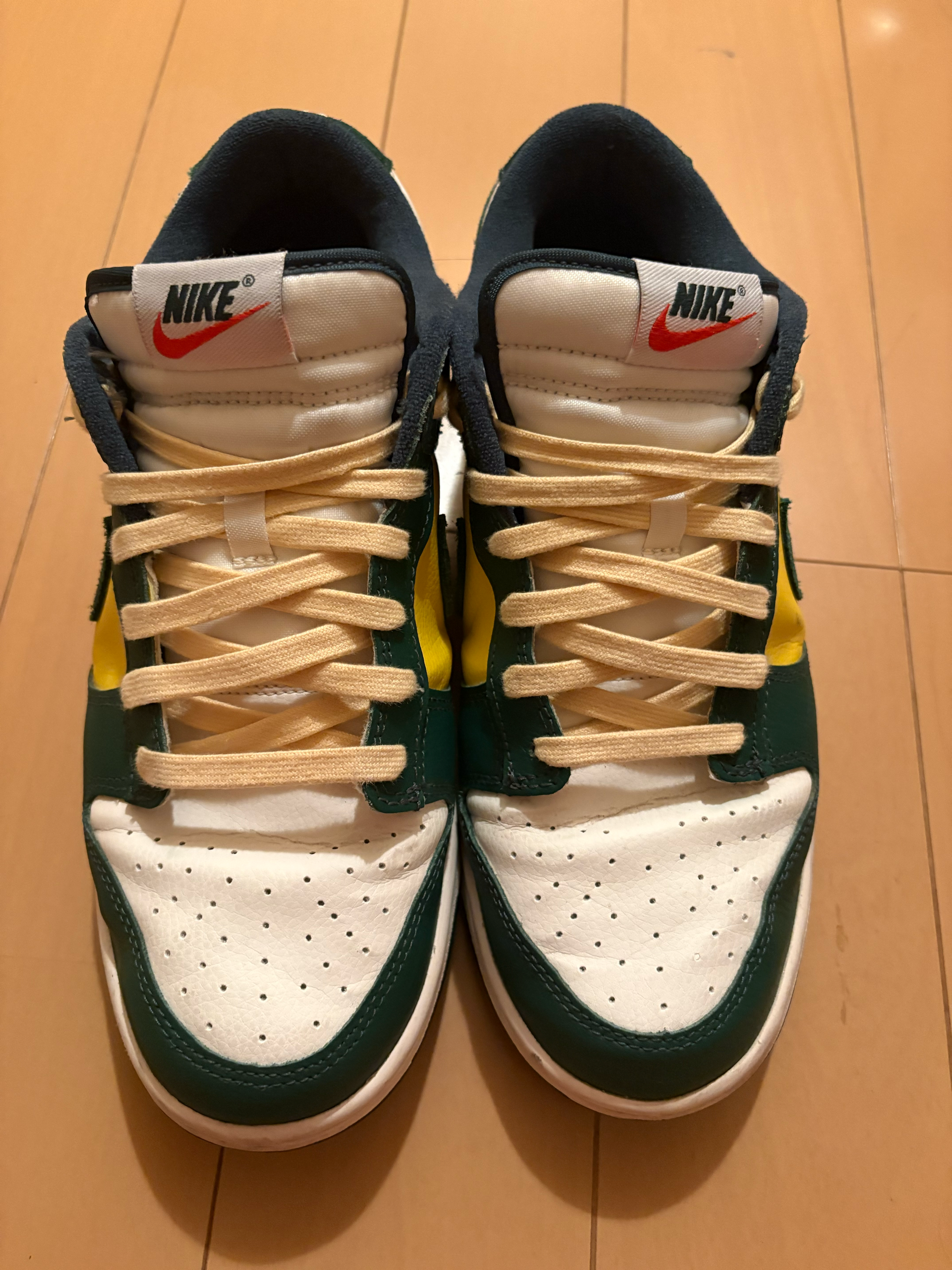 Nike Women's Dunk Low SE "Noble Green"