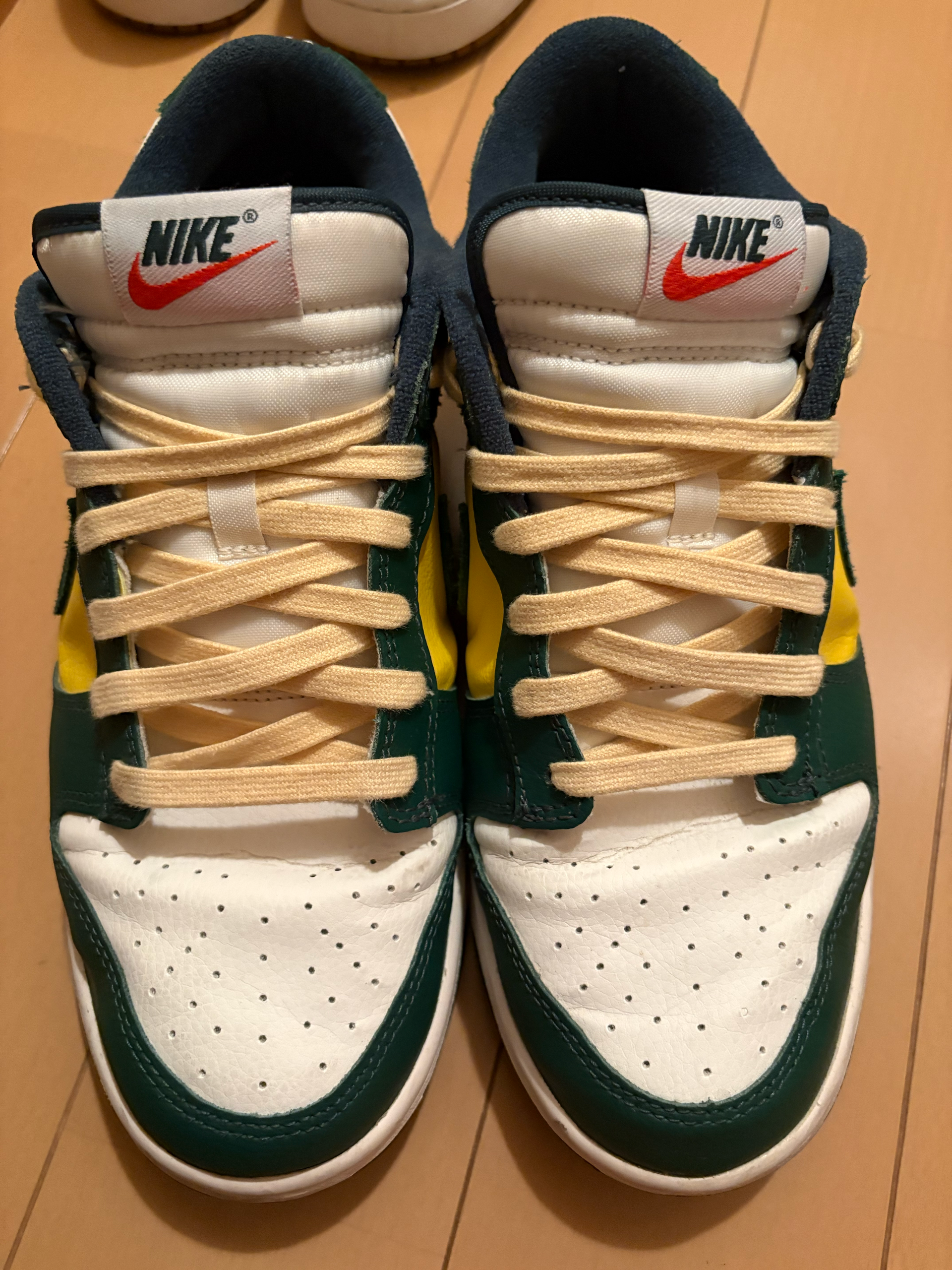 Nike Women's Dunk Low SE "Noble Green"