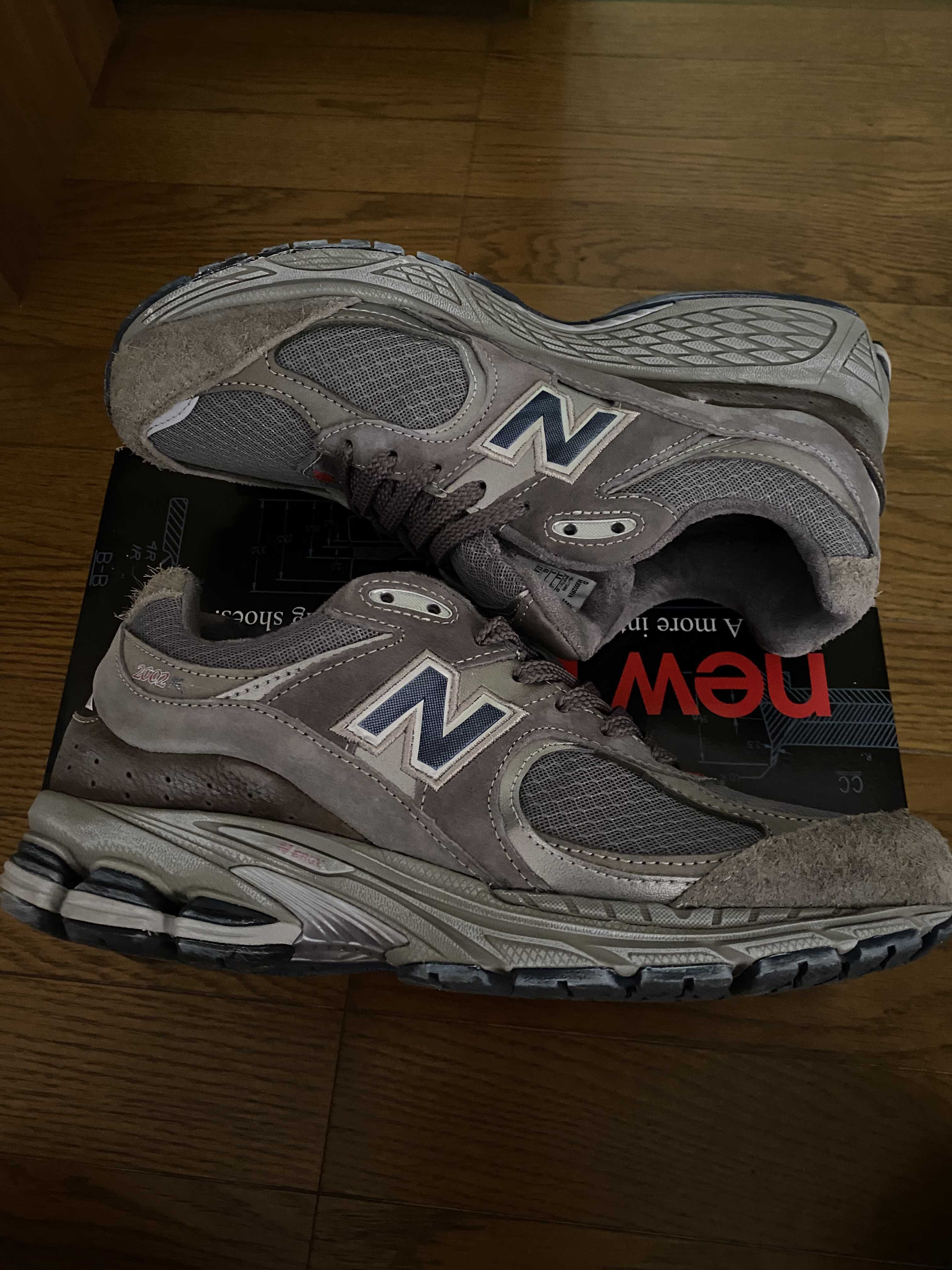 New Balance 2002R "Gray"