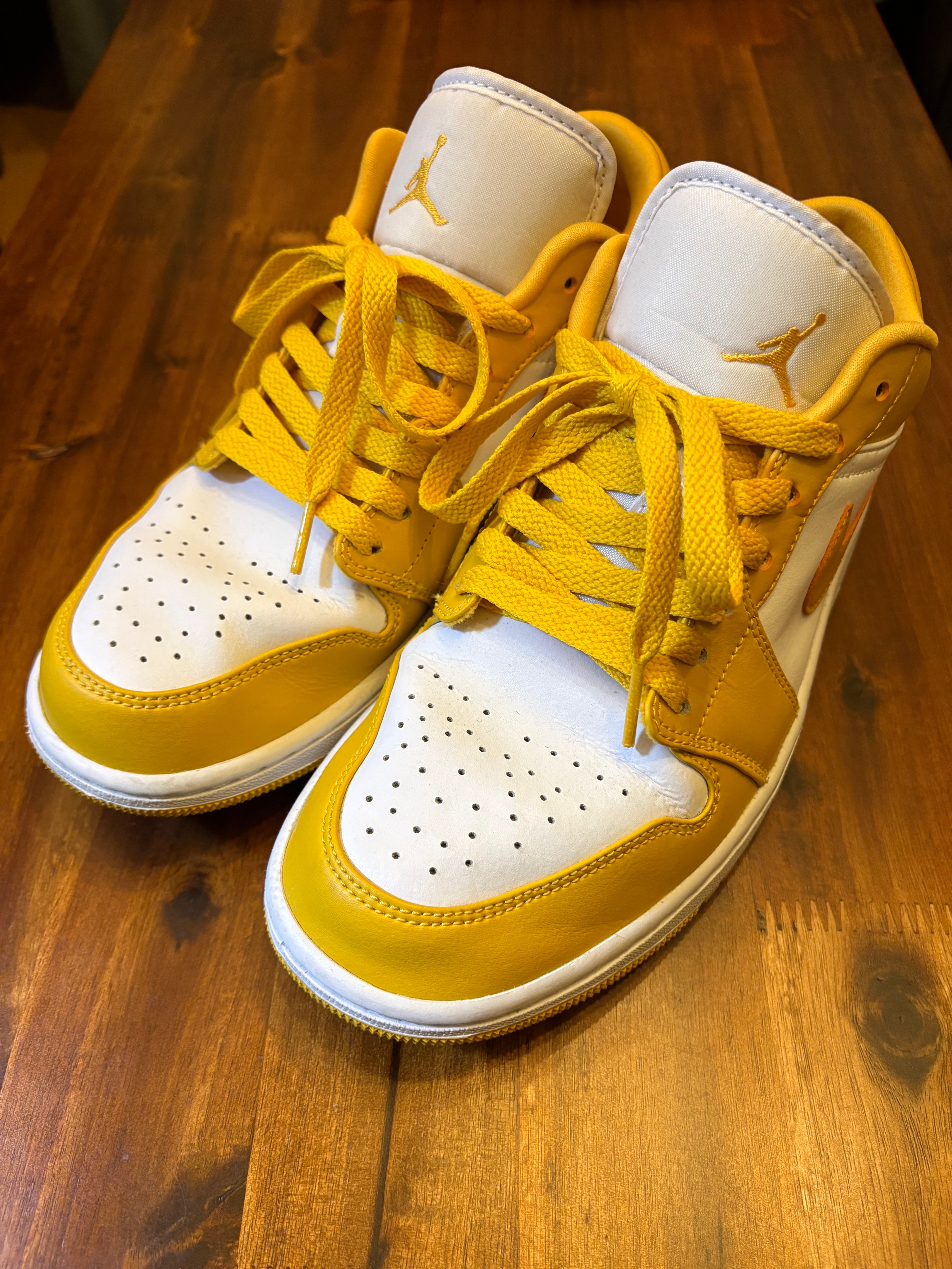 ナイキ エアジョーダン1 ロー "ホワイト/パラン"