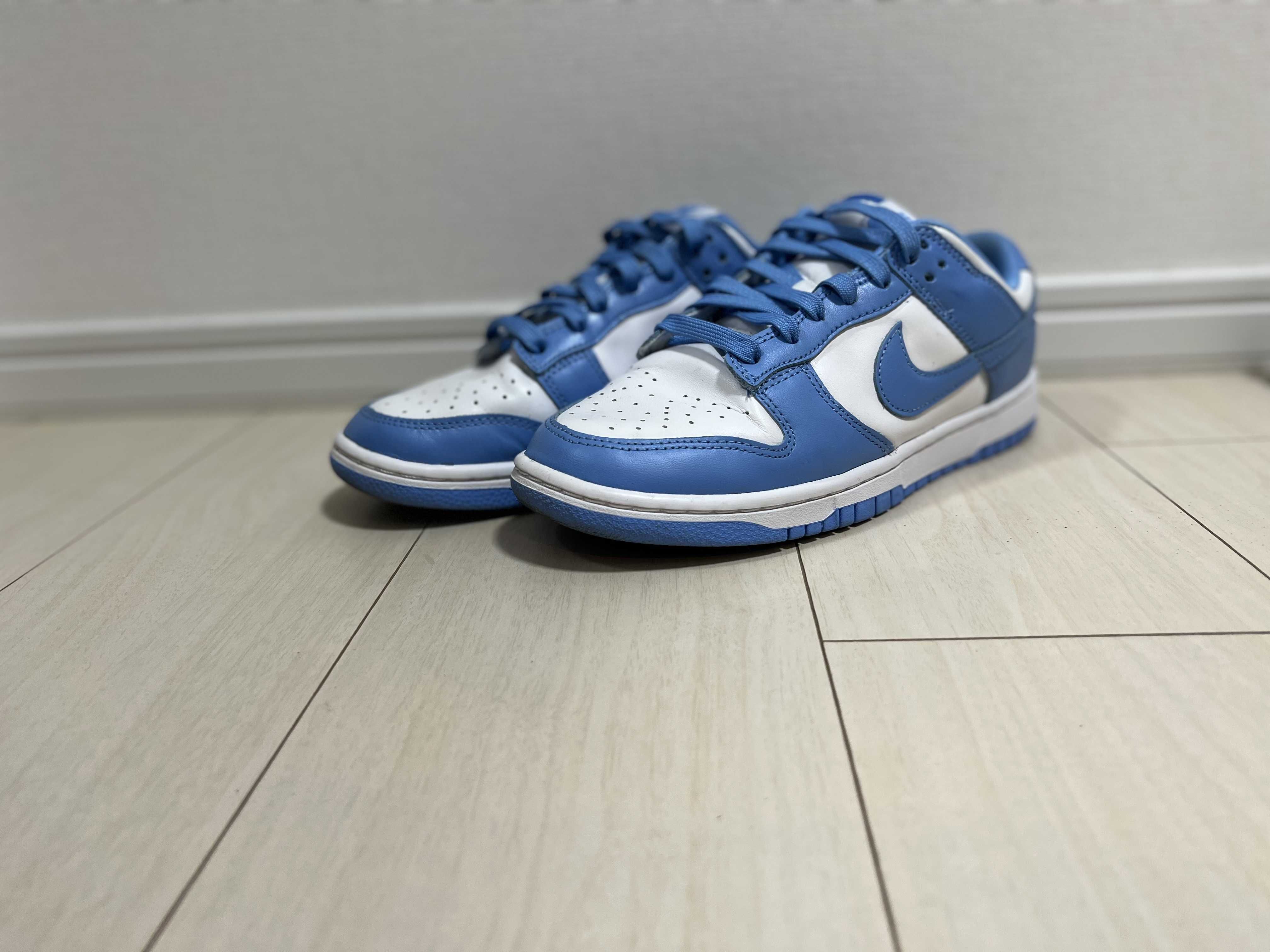 Nike Dunk Low "University Blue"