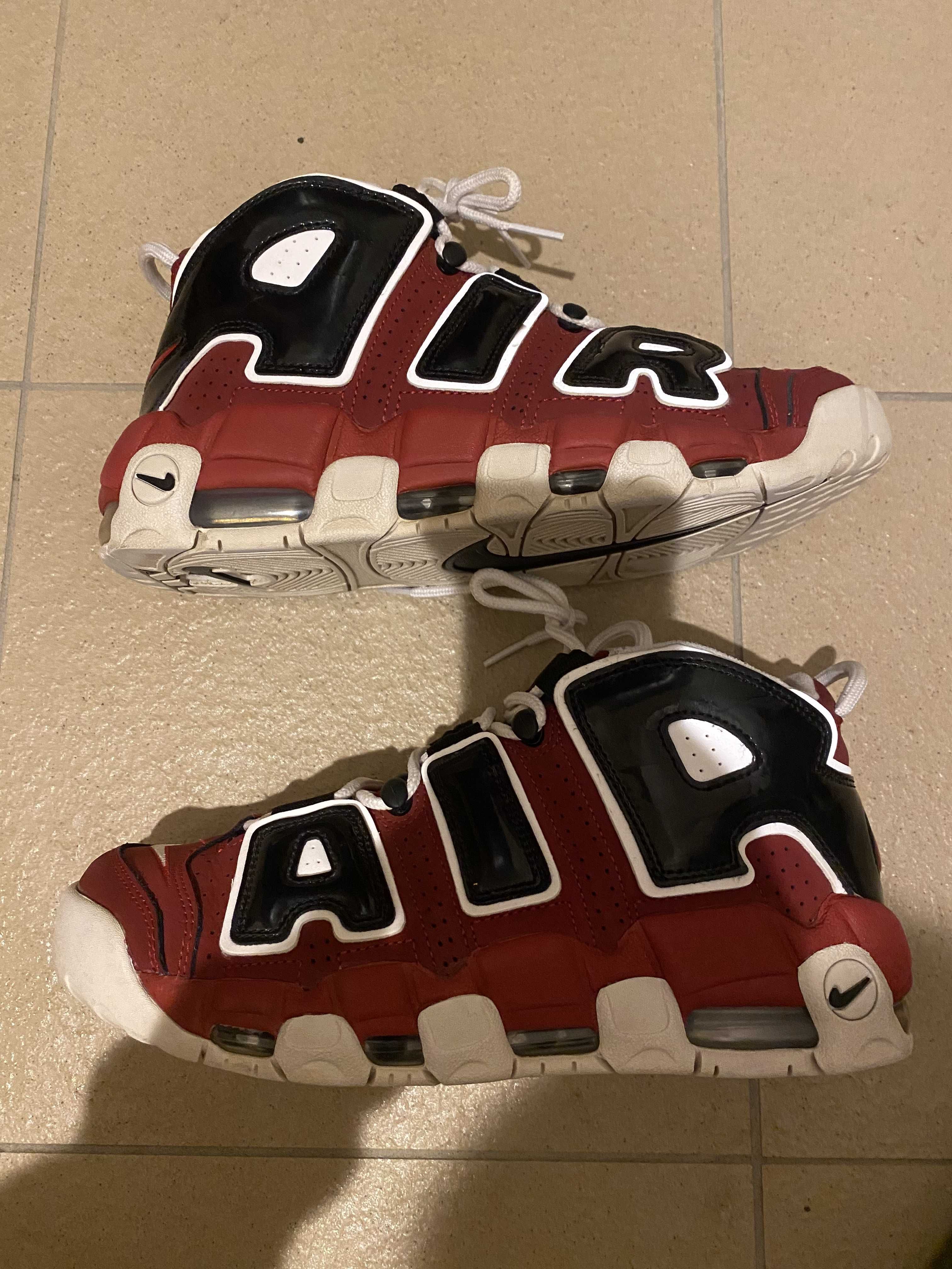 Nike Air More Uptempo ’96 "Black and Varsity Red" (2021)
