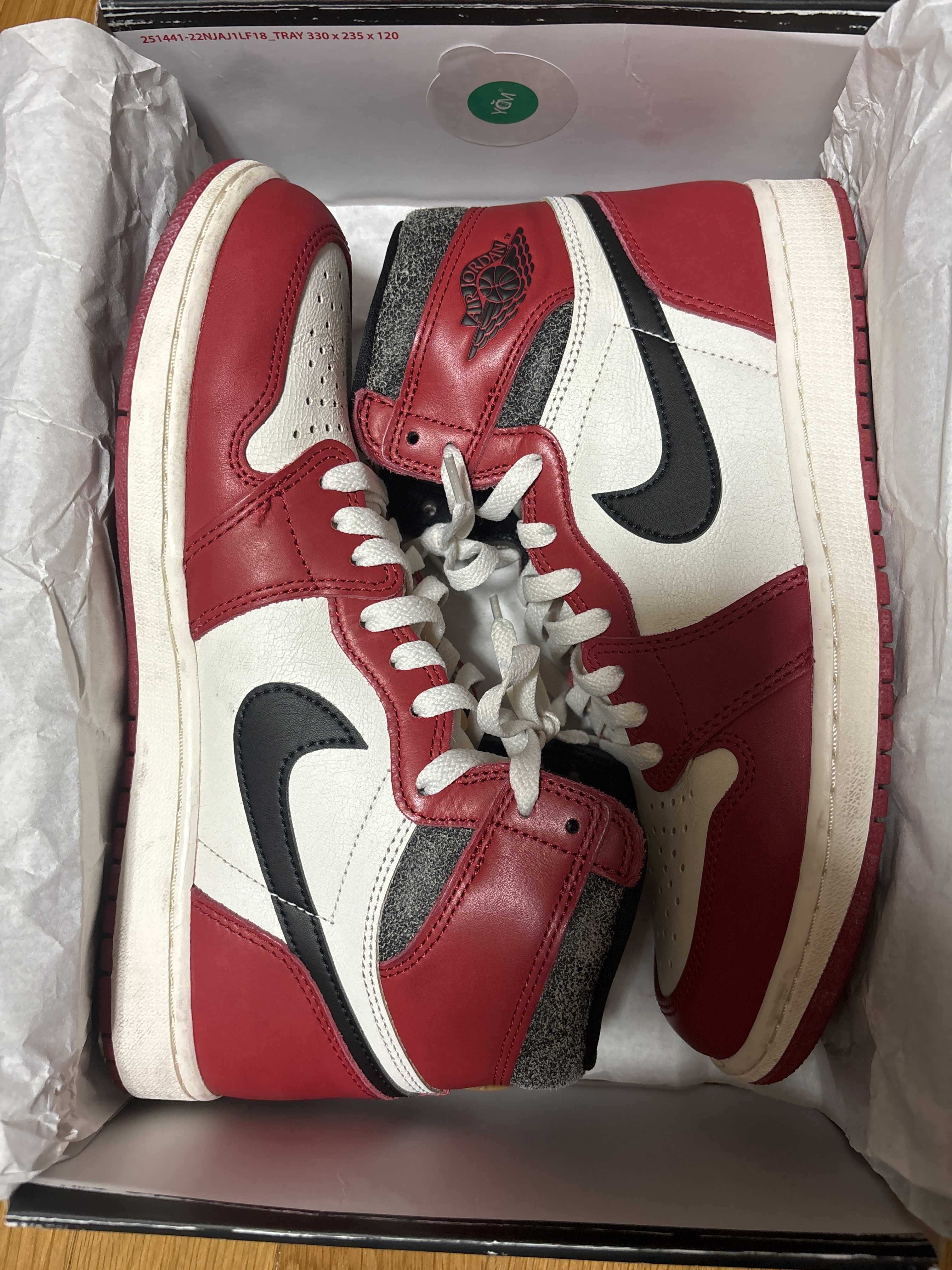 Nike Air Jordan 1 High OG "Lost & Found/Chicago"
