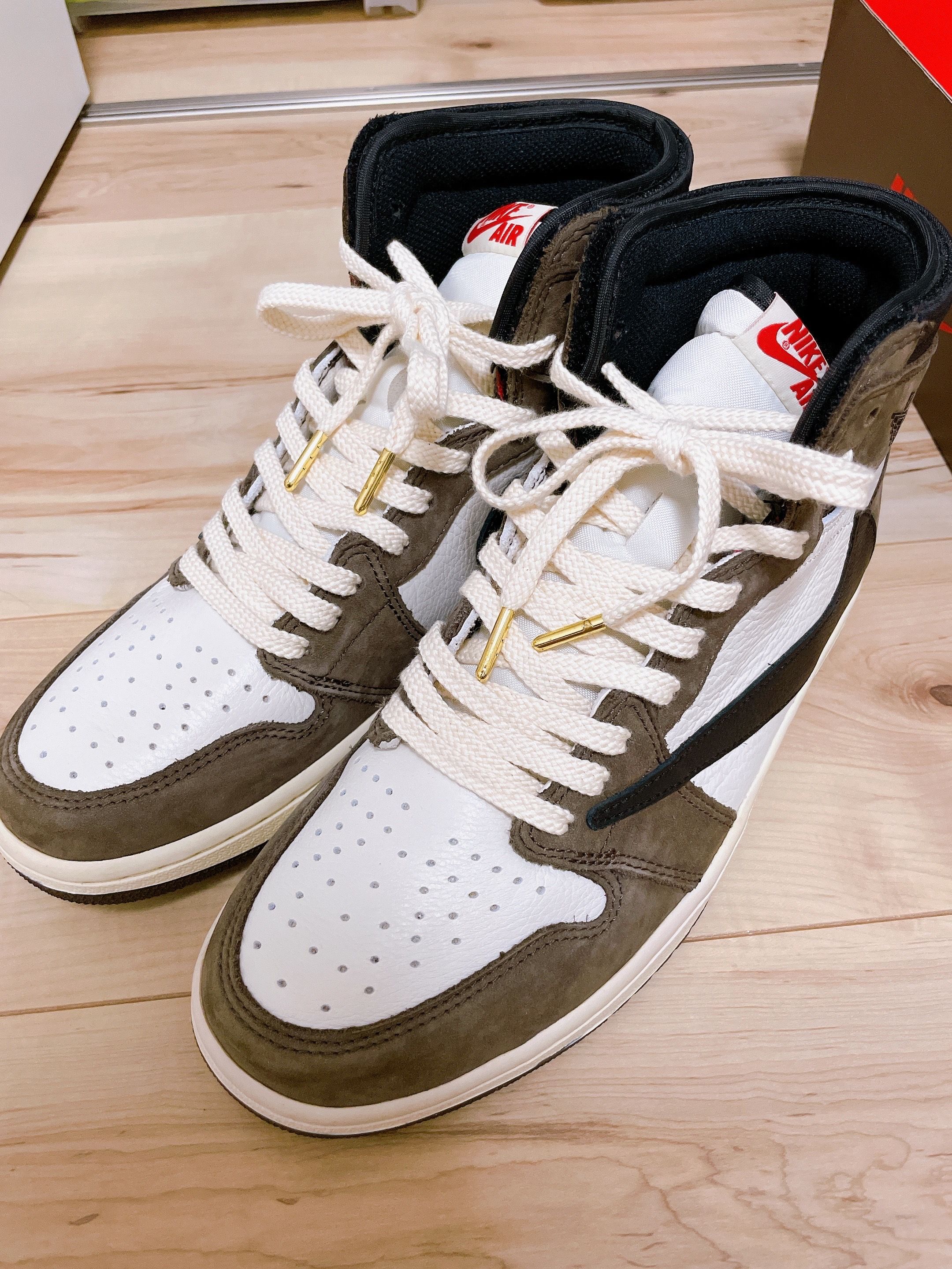 Travis Scott × Nike Air Jordan 1 Retro High OG TS SP "Sail/Dark Mocha"