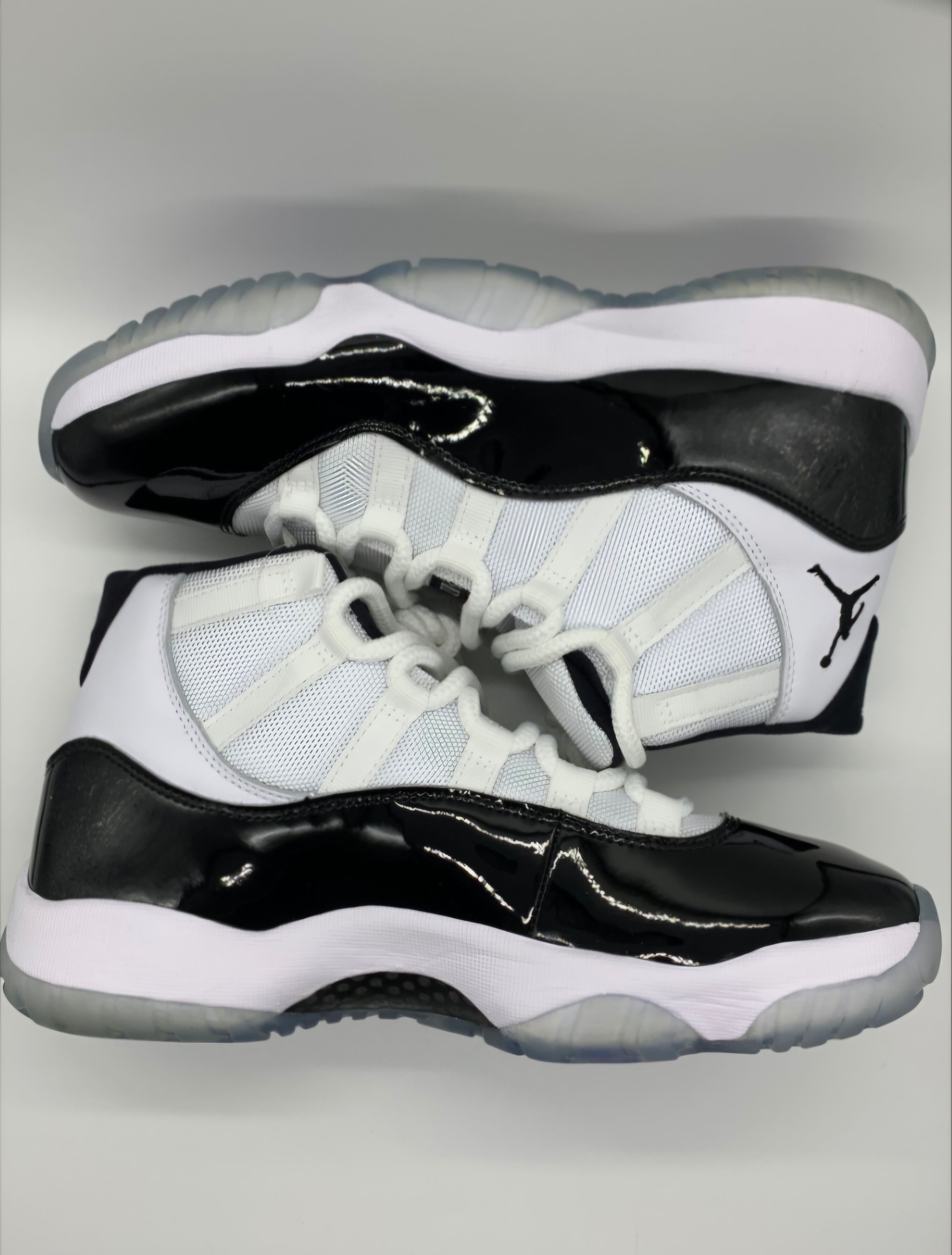 Nike Air Jordan 11 Retro "Concord" (2018)