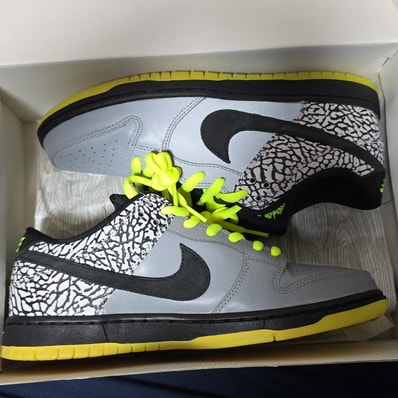 DJ Clark Kent × Nike SB Dunk Low "112"