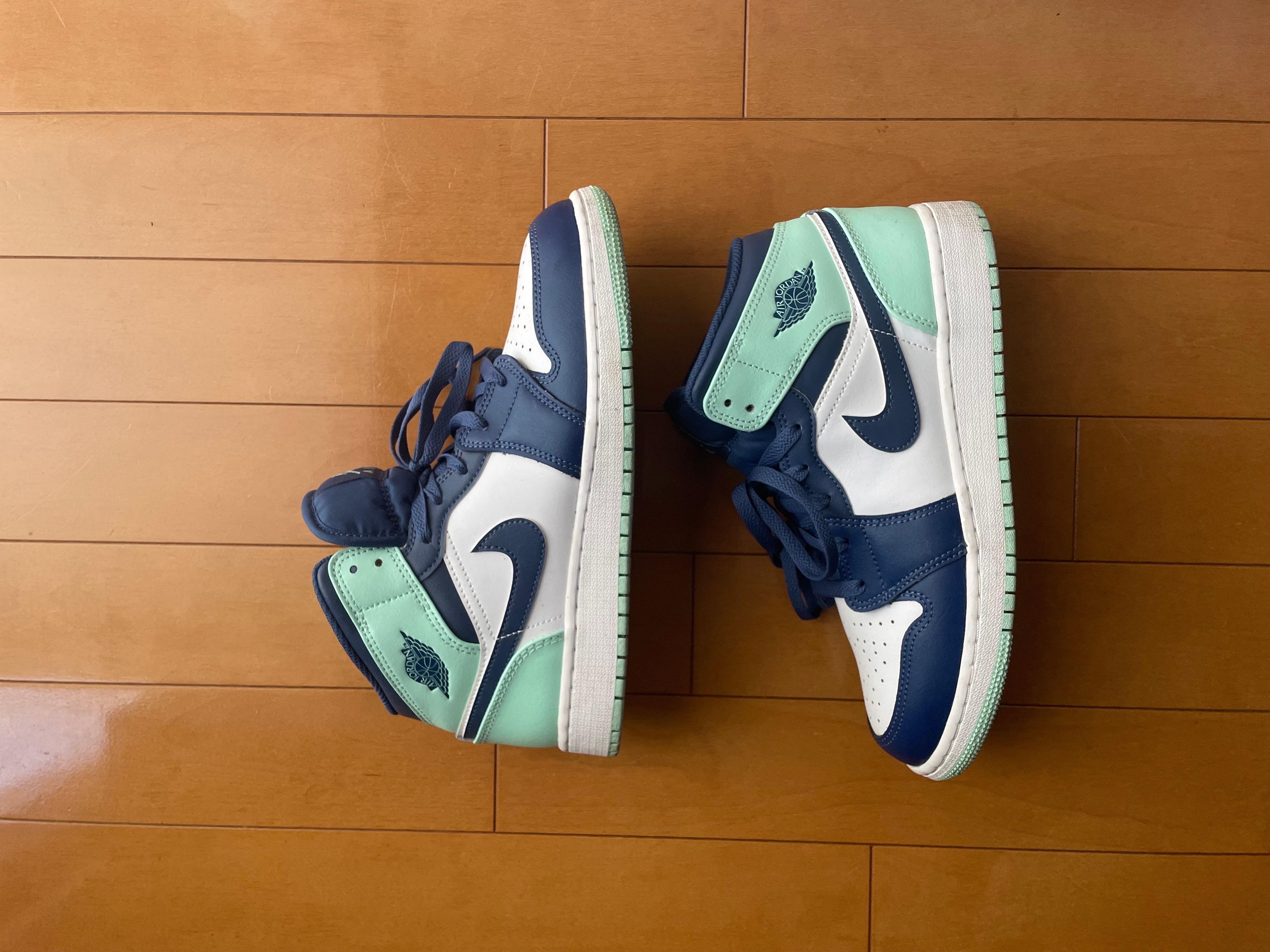 Nike GS Air Jordan 1 Mid "Blue Mint"