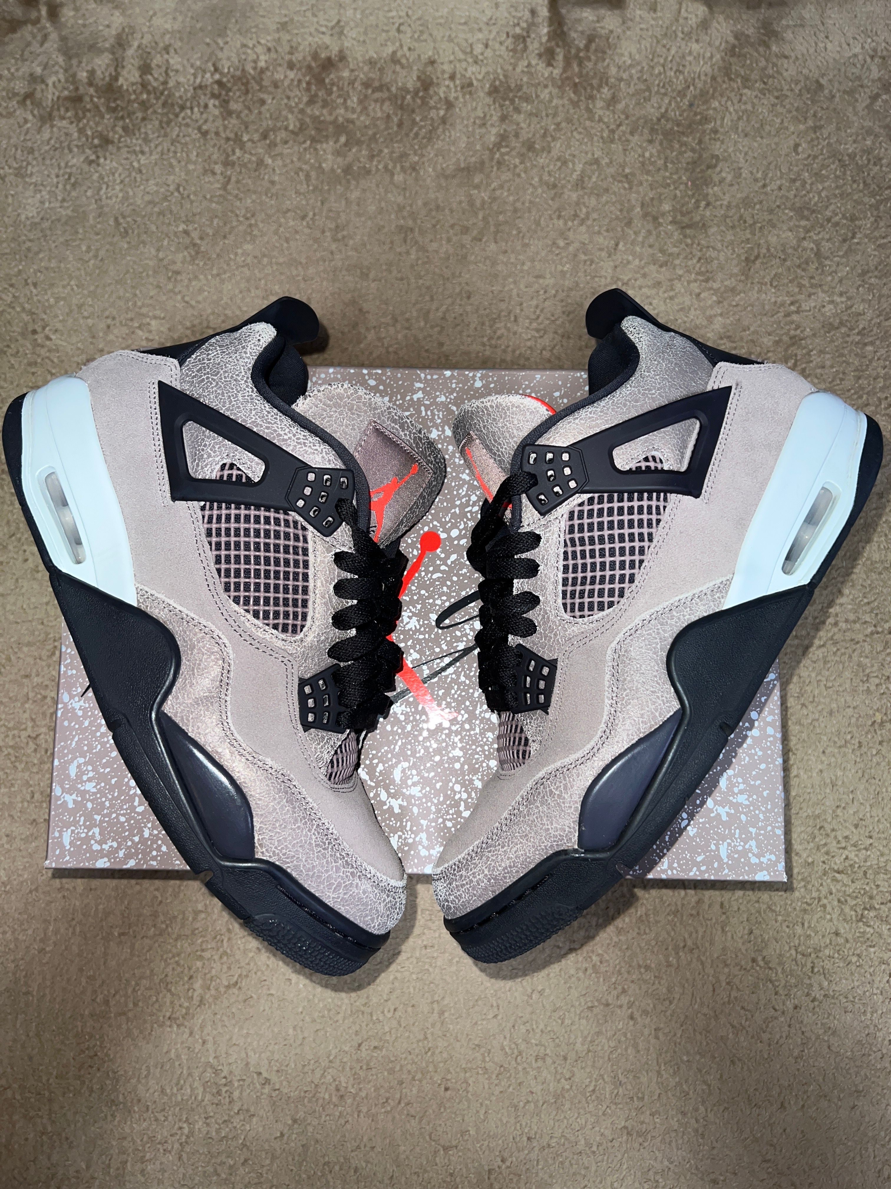 Nike Air Jordan 4 "Taupe Haze"   