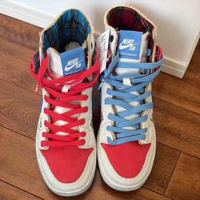 Magnus Walker x Nike SB Dunk High "1971 Porche 911 T 277"