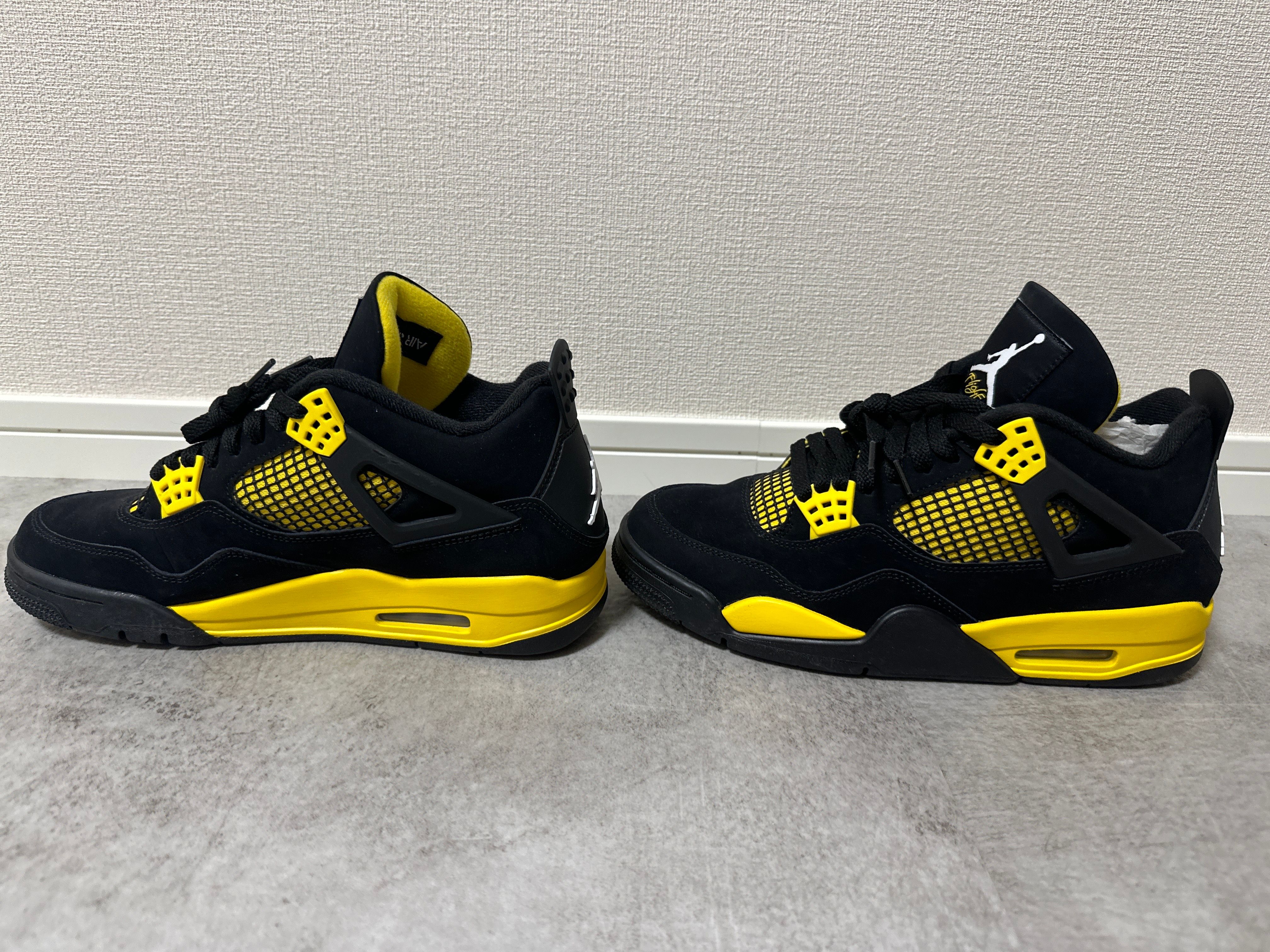 Nike Air Jordan 4 Retro "Thunder"(2023)