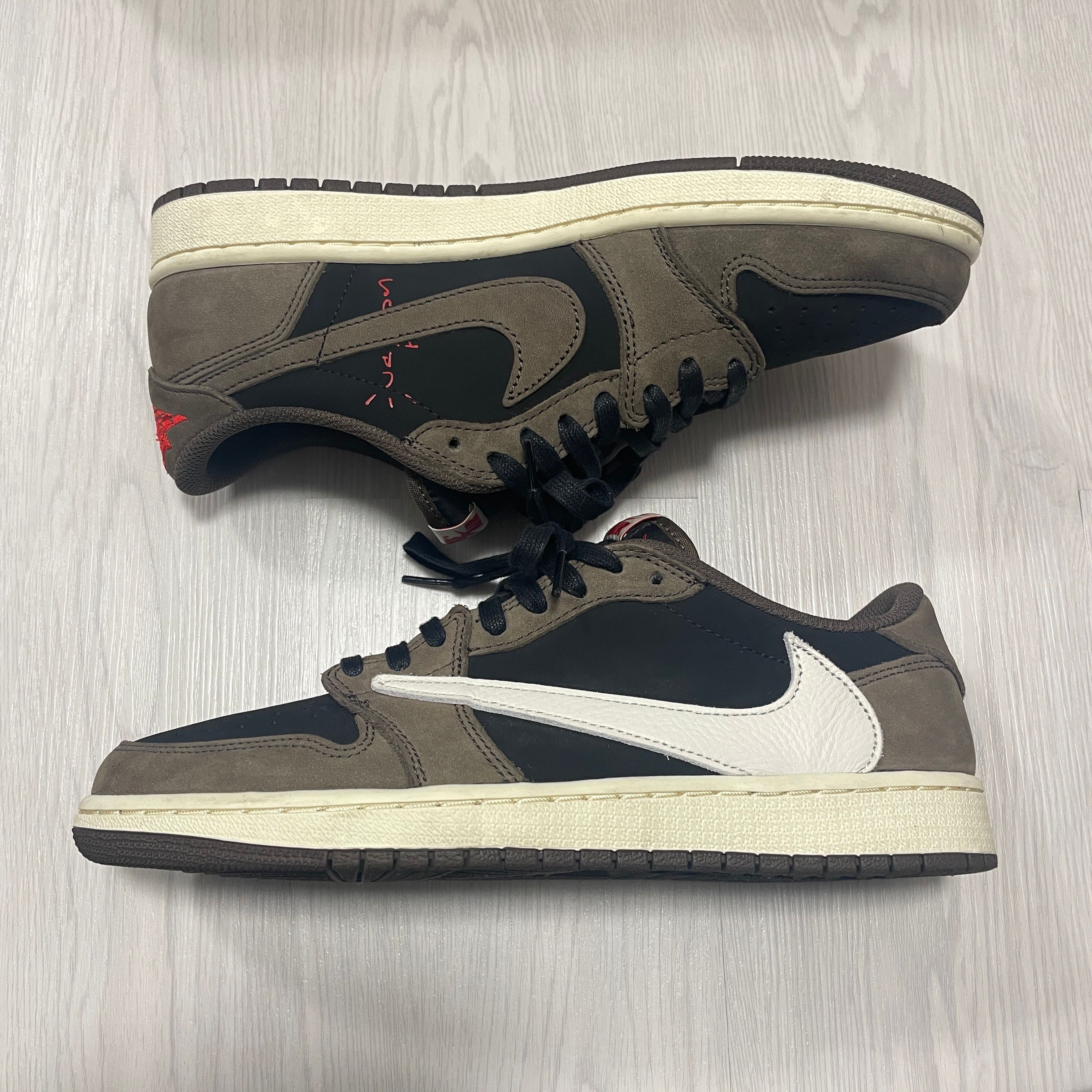 Travis Scott × Nike Air Jordan 1 Low OG SP-T "Black/Dark Mocha"
