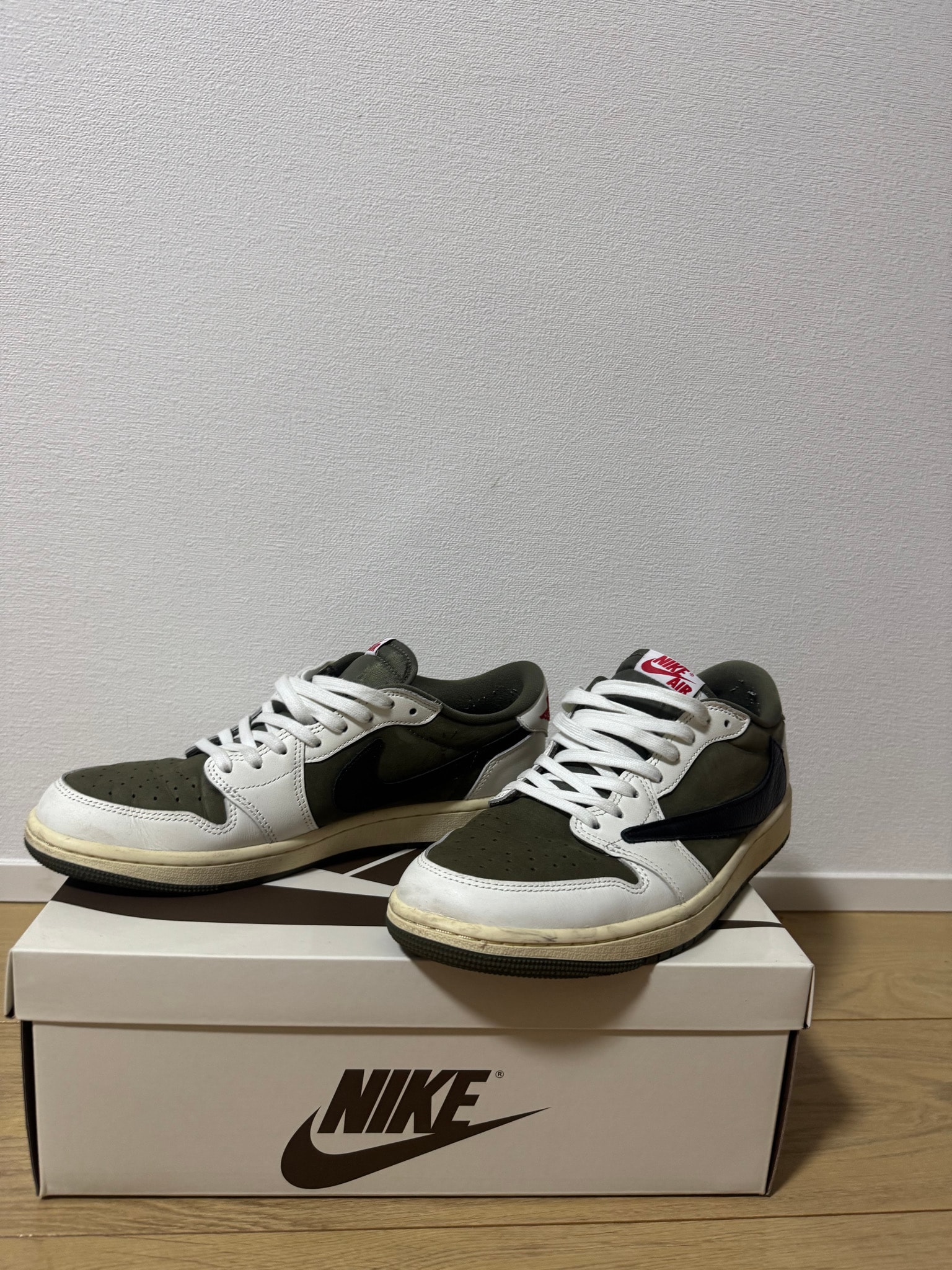Travis Scott × Nike Air Jordan 1 Low OG SP "Reverse Olive"