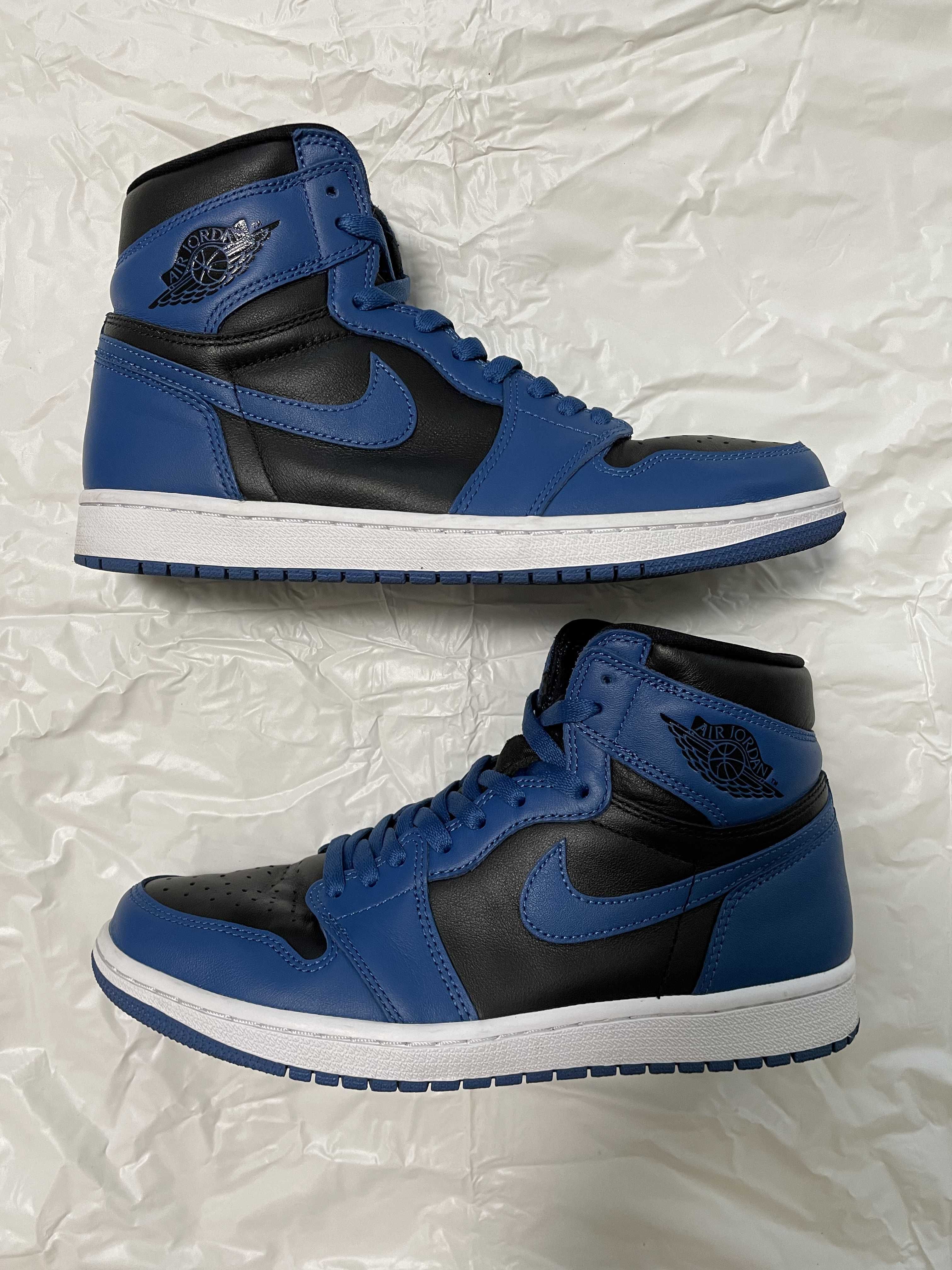 Nike Air Jordan 1 Retro High OG "Dark Marina Blue"