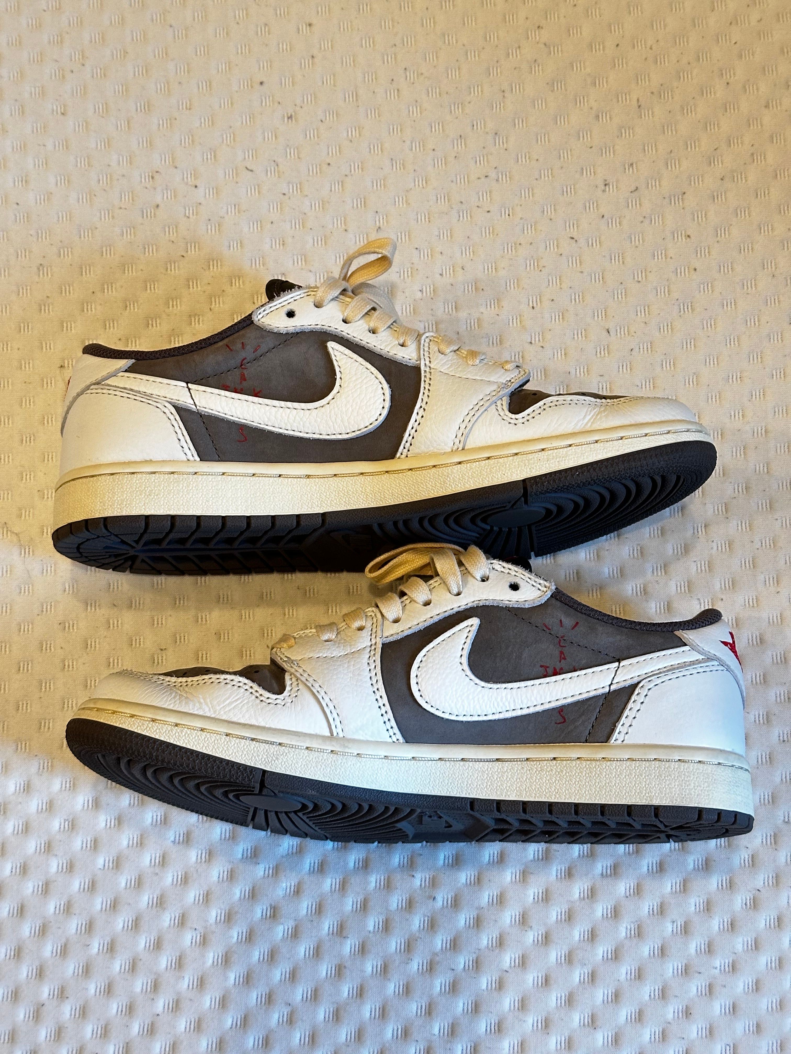 Travis Scott × Nike Air Jordan 1 Low OG SP "Reverse Mocha/Sail and Ridgerock"