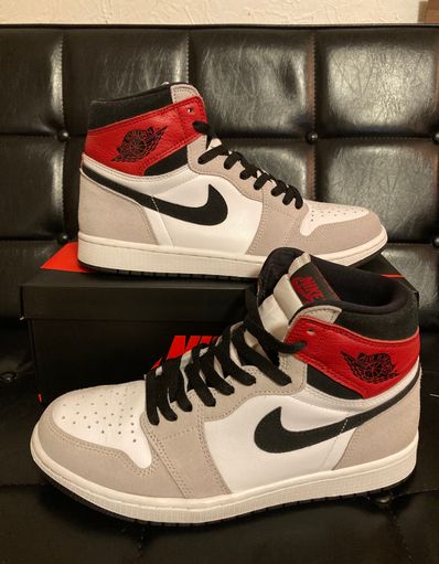 Nike Air Jordan 1 High OG "White/Black/Light Smoke Grey"