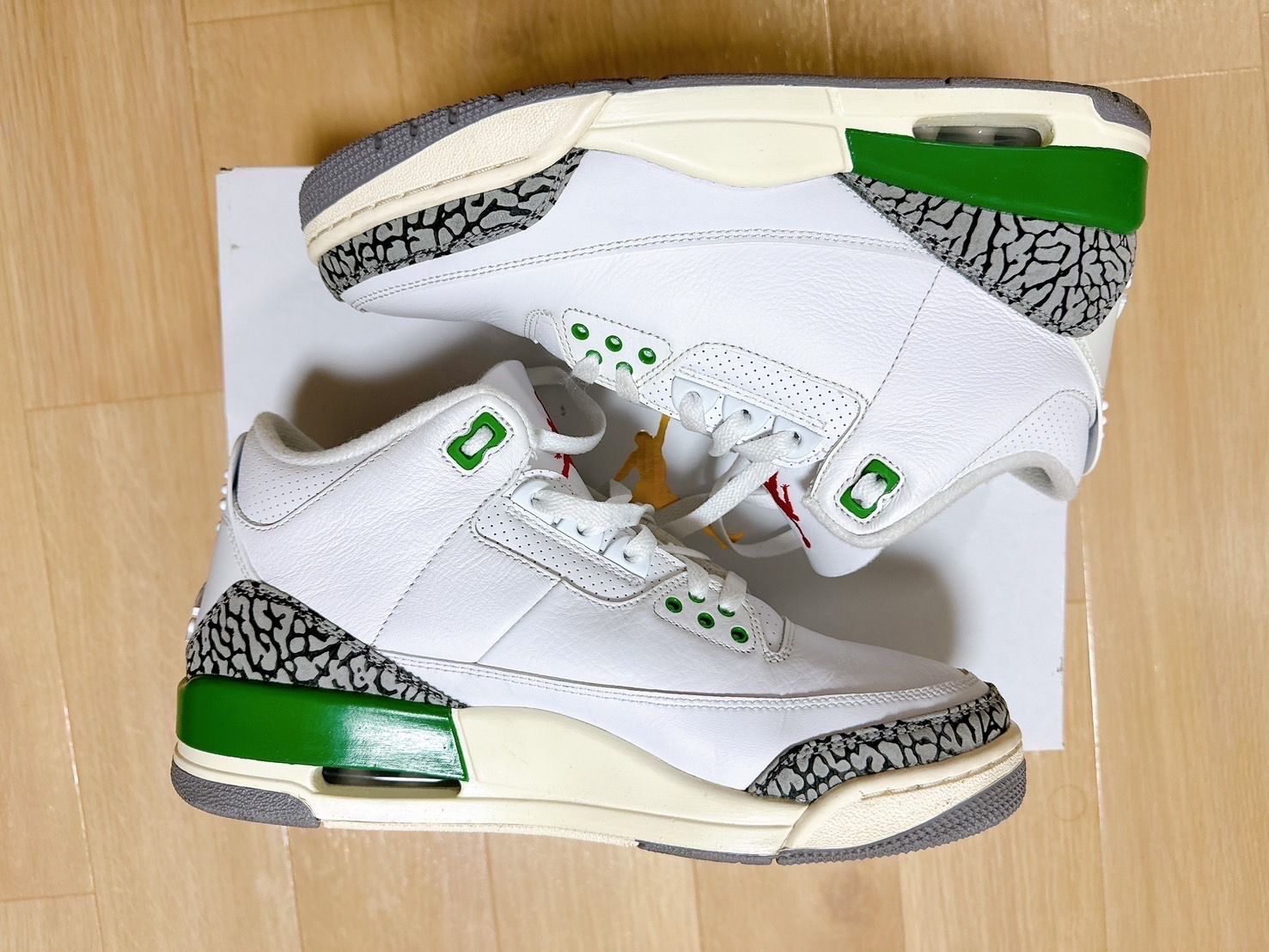 ナイキ ウィメンズ エアジョーダン3 レトロ 