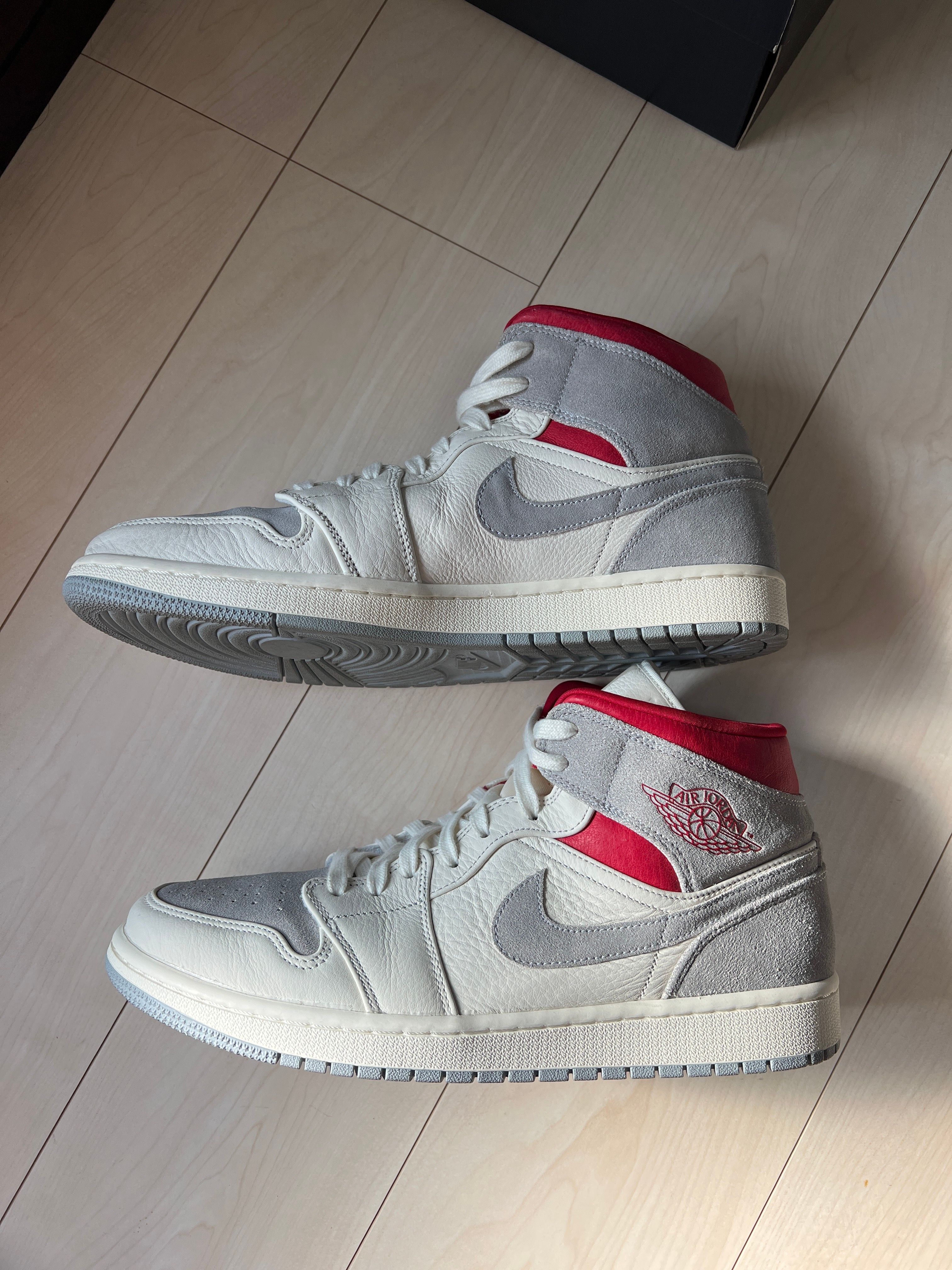 SNS×NIKE AIR JORDAN 1 MID "GREY/RED"