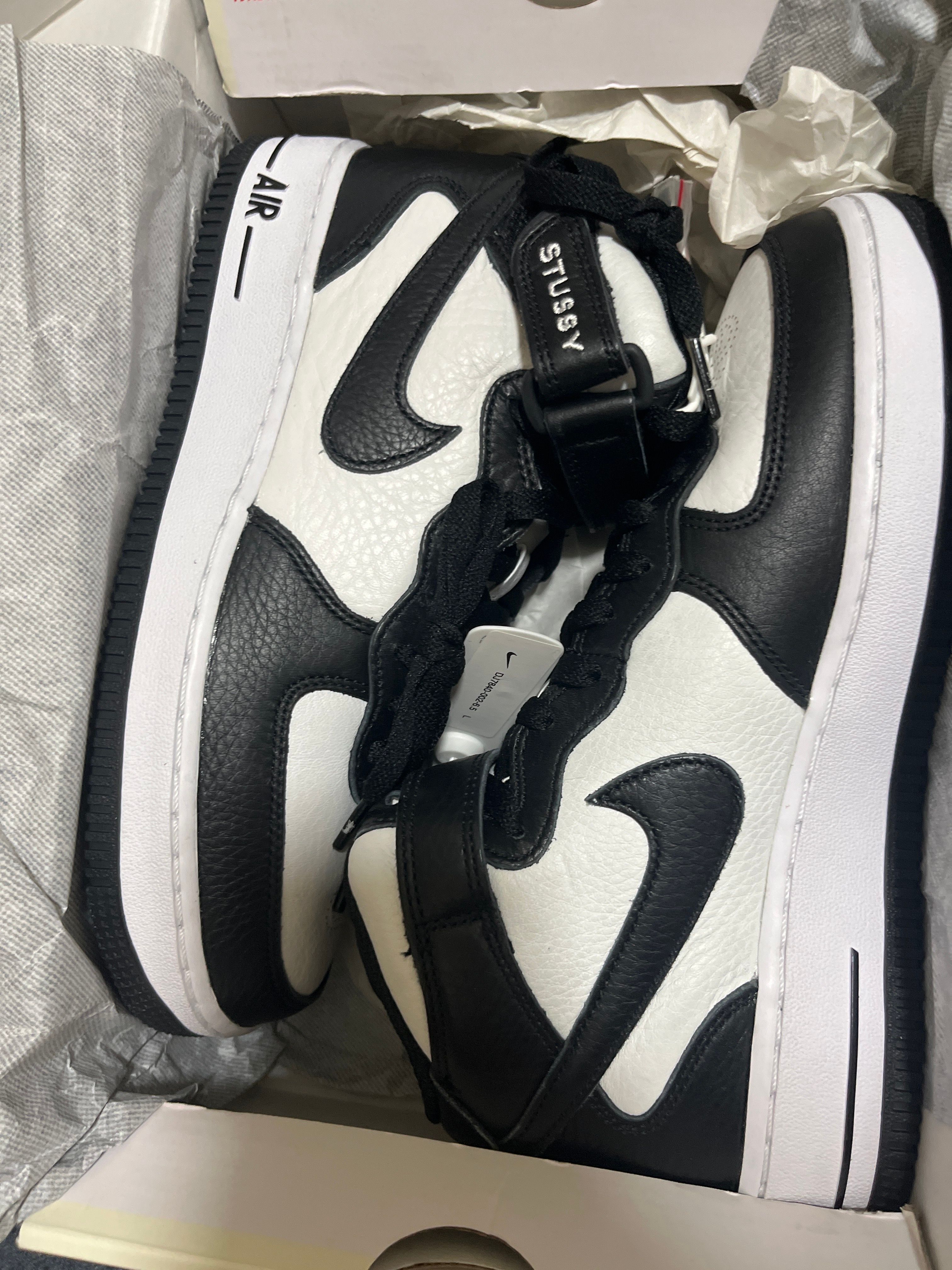 Stussy × Nike Air Force 1 Mid "Black and Light Bone"