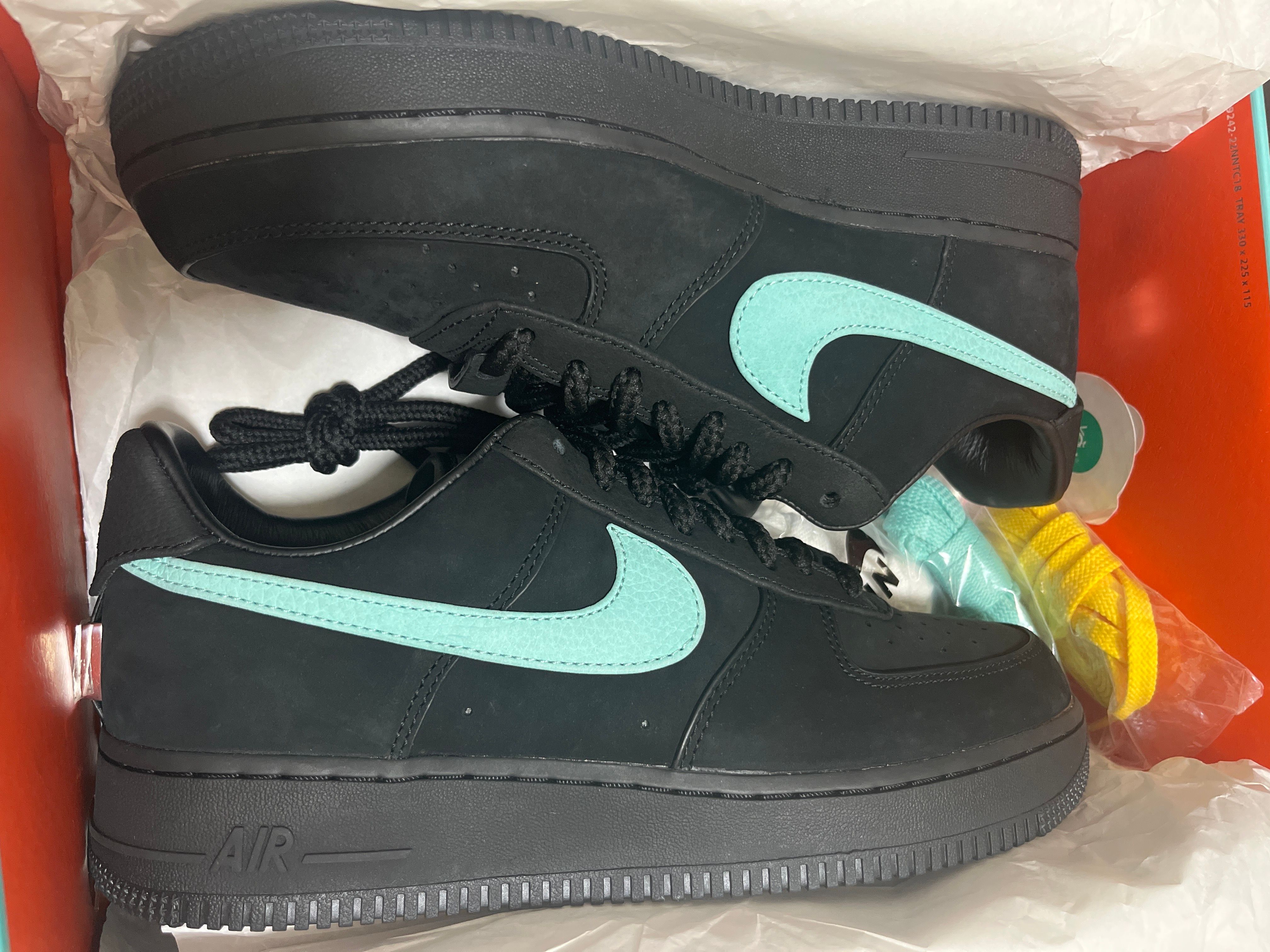 Tiffany & Co. × Nike Air Force 1 Low "1837"