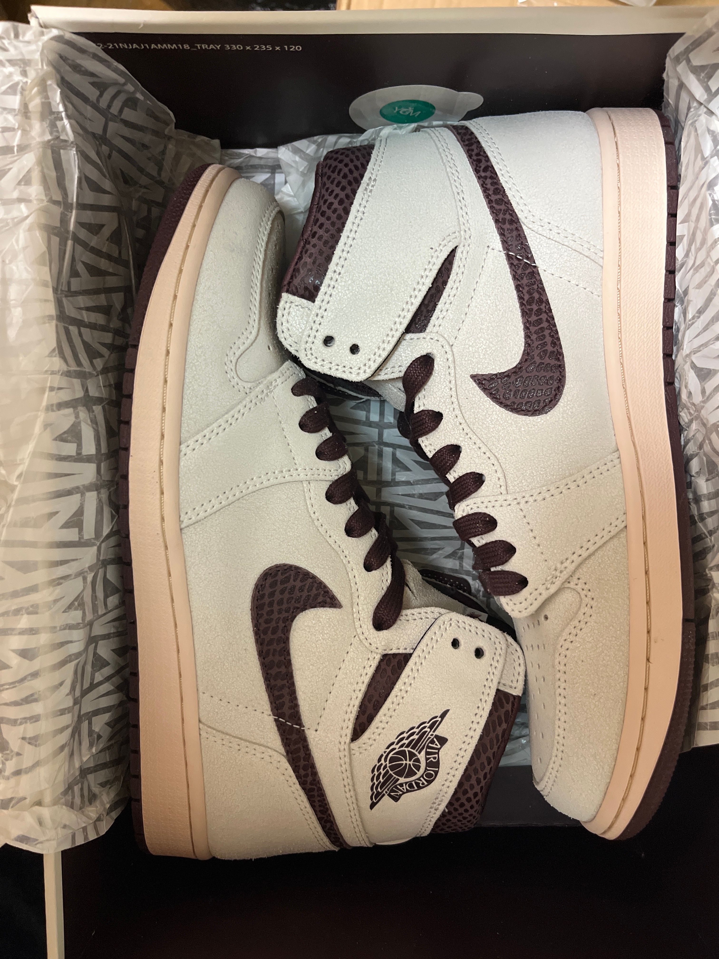 A Ma Maniere × Nike Air Jordan 1 Retro High OG "Sail and Burgundy"