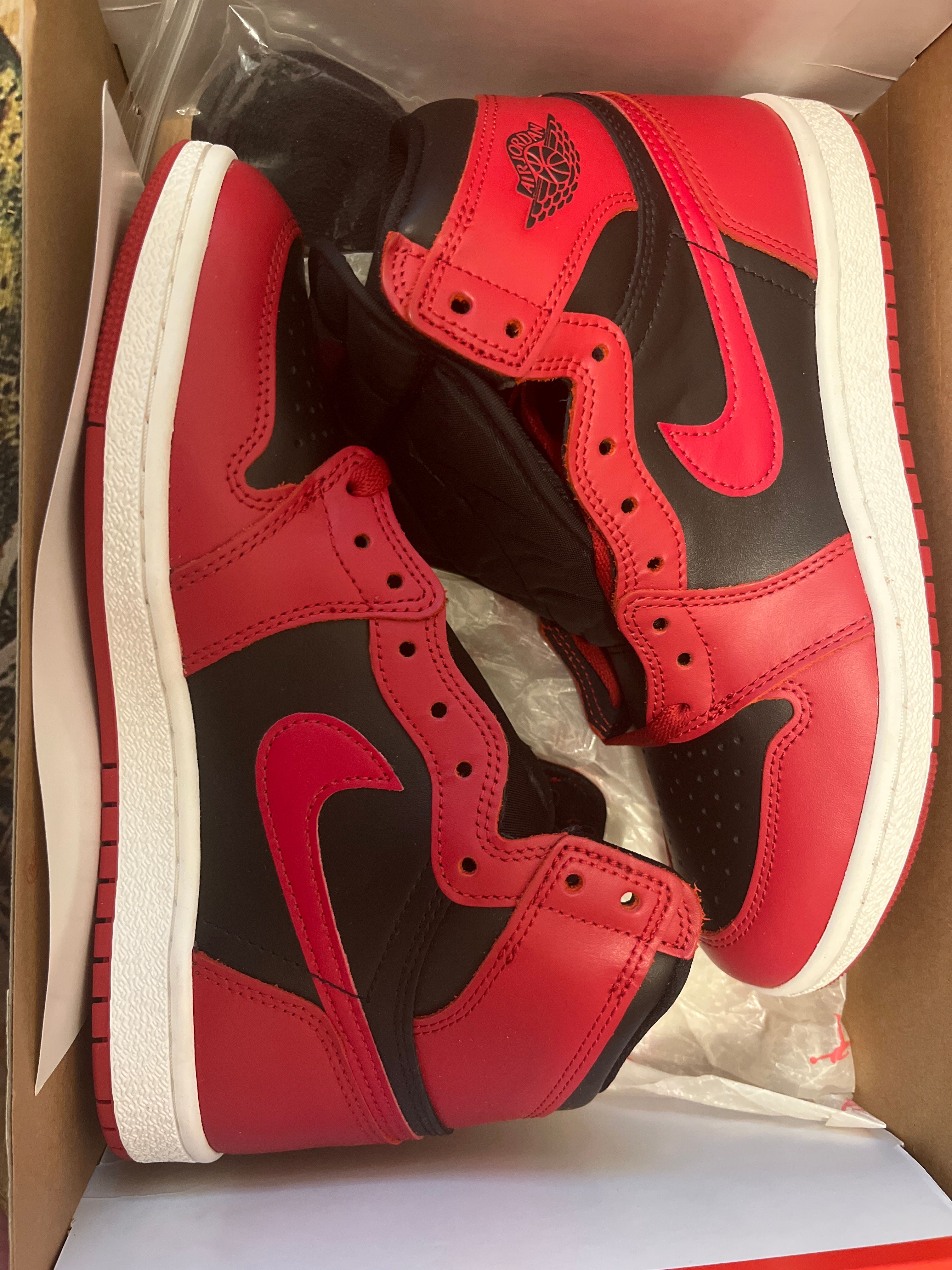 Nike Air Jordan 1 High ’85 "Varsity Red"