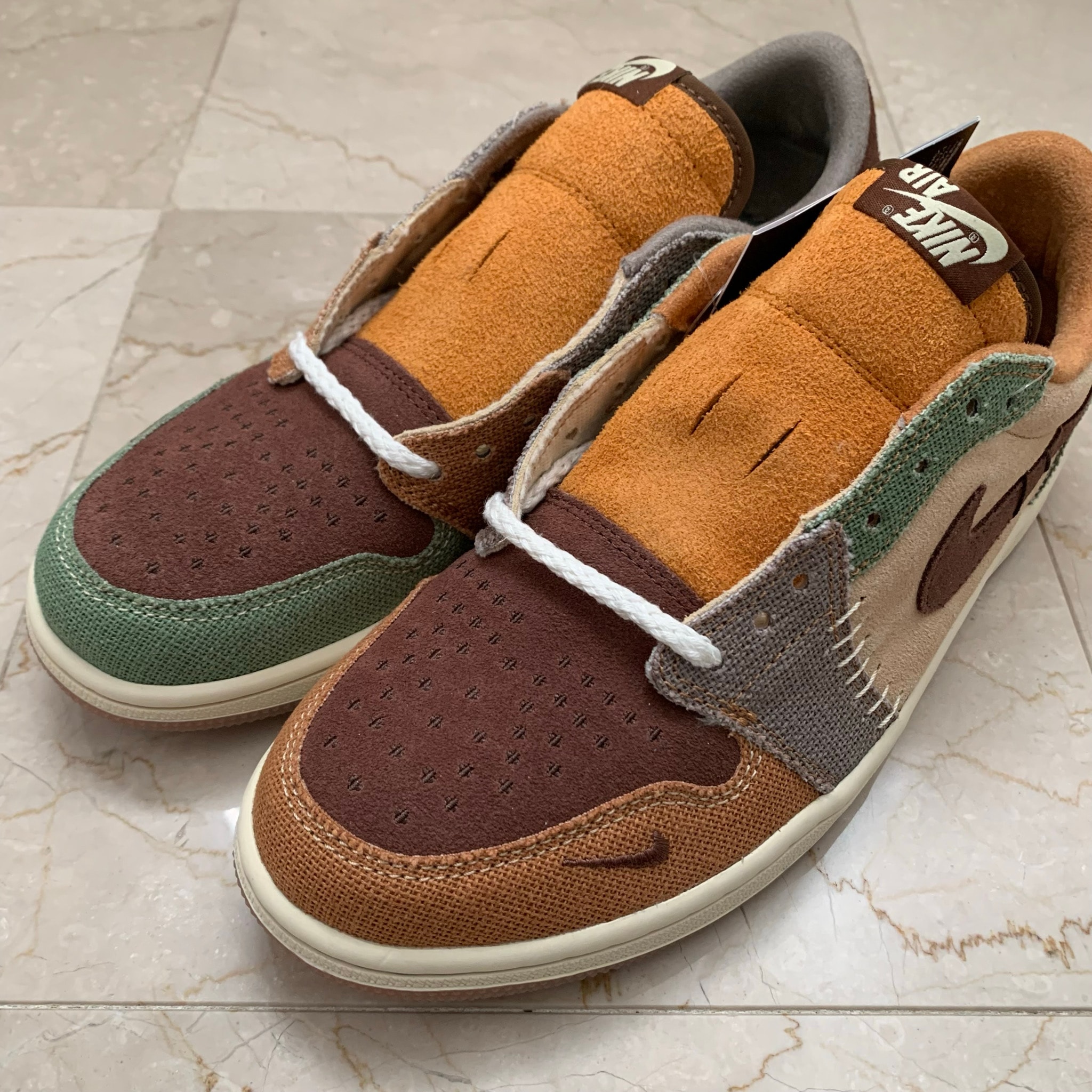 Zion Williamson × Nike Air Jordan 1 Low OG "Flax and Oil Green"