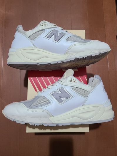 New Balance 990V2 "Sea Salt"