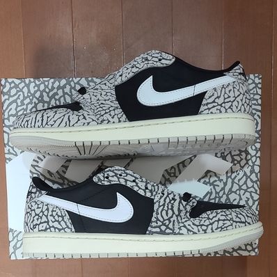 Nike Air Jordan 1 Retro Low OG "Black Cement"