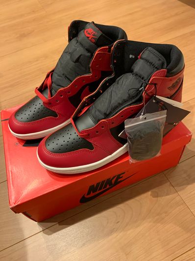 Nike Air Jordan 1 High ’85 "Varsity Red"