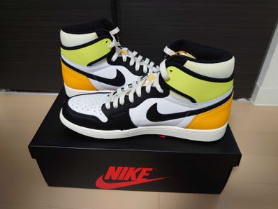 Nike Air Jordan 1 High OG "Volt Gold"