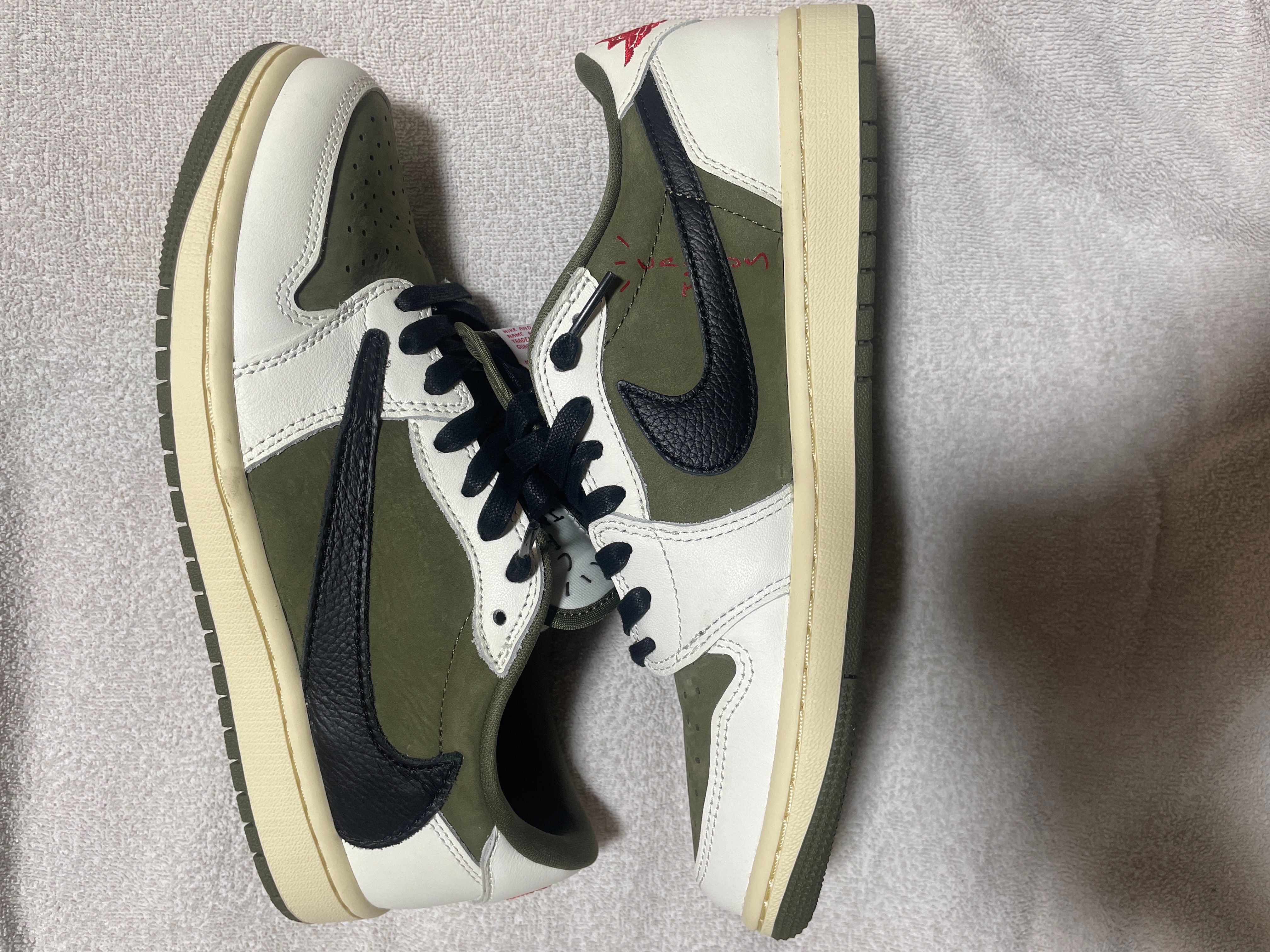 Travis Scott × Nike Air Jordan 1 Low OG SP "Reverse Olive"
