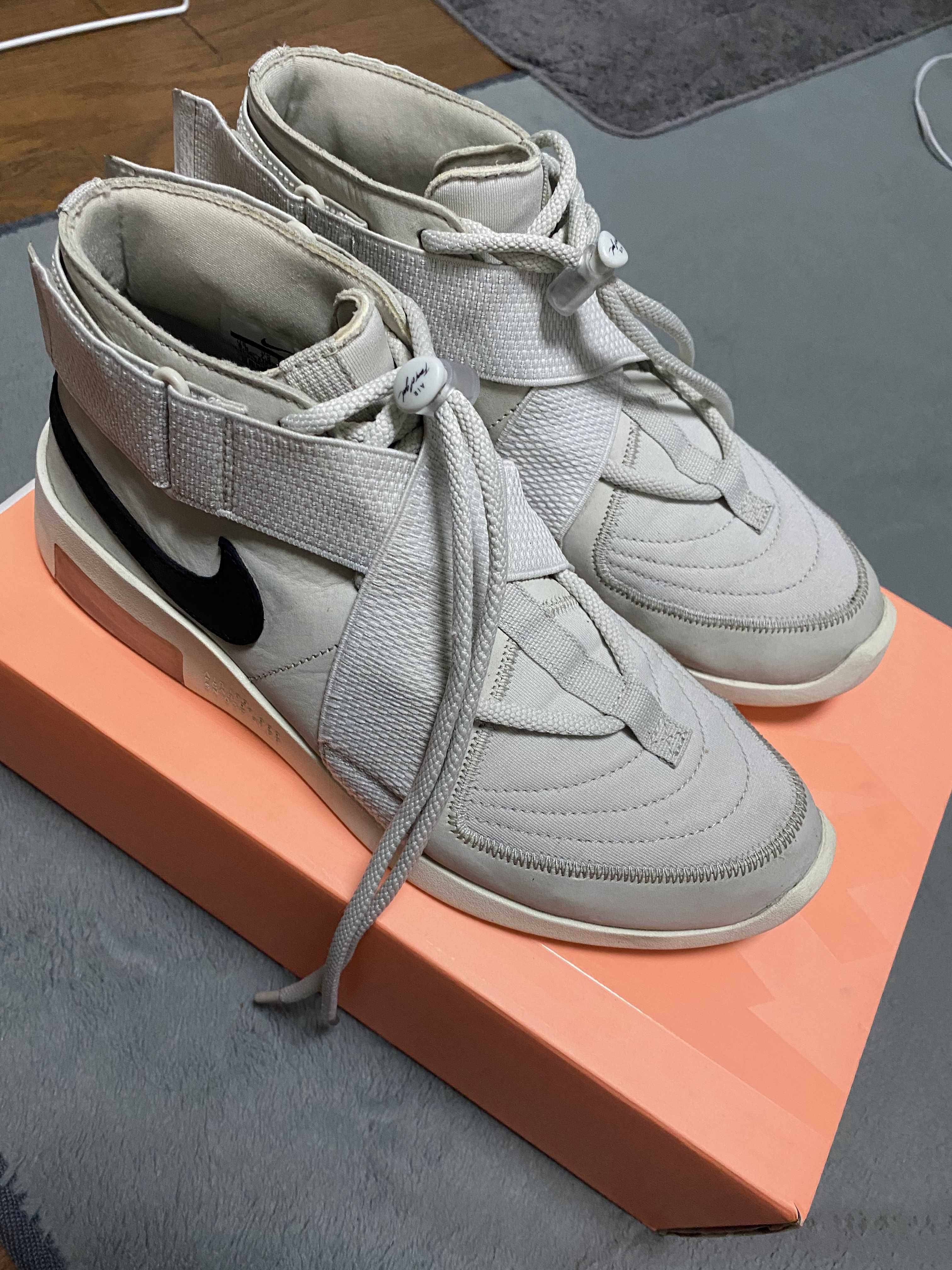 Fear Of God × Nike Air  Raid "Light Bone"