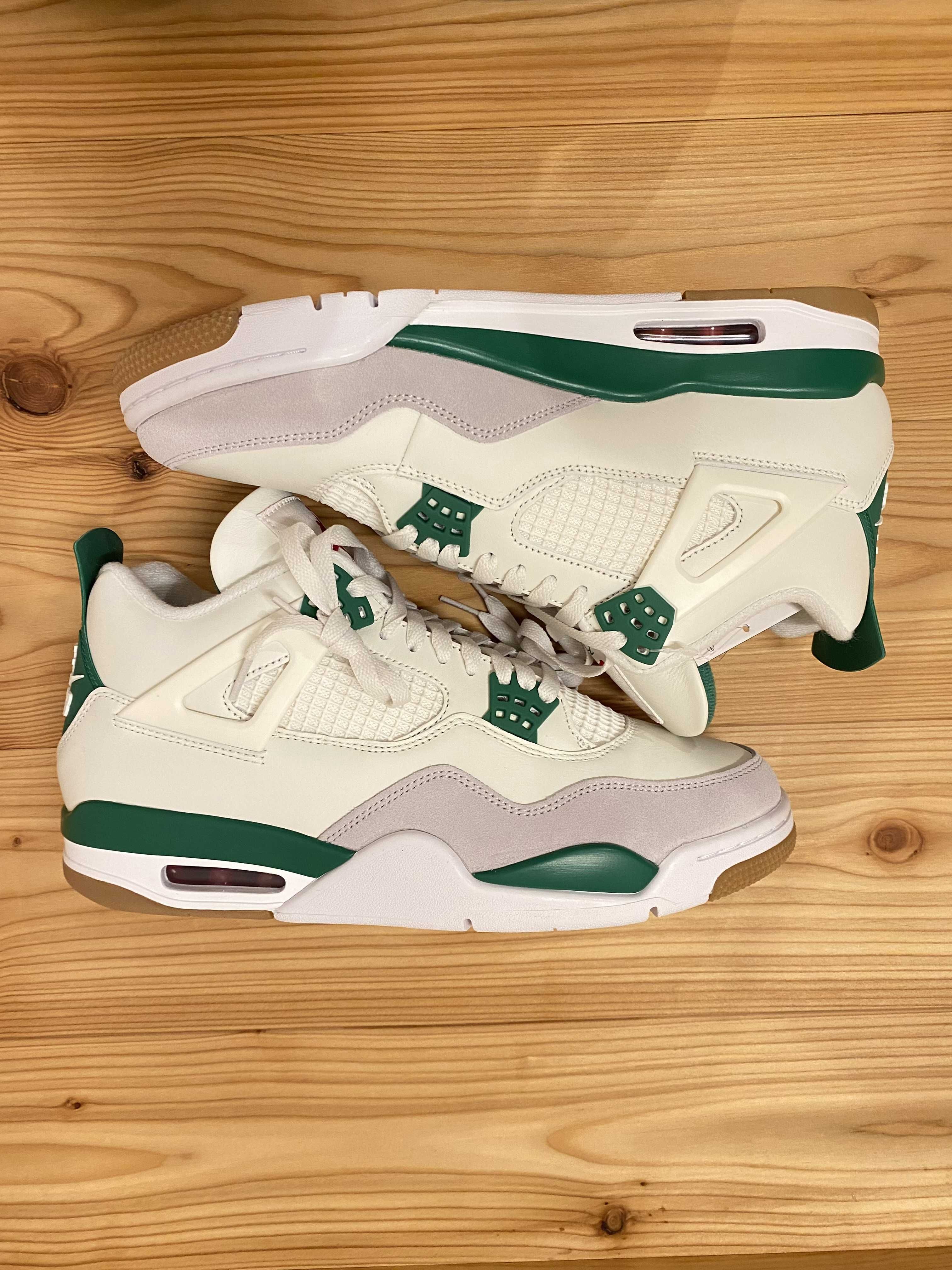 Nike SB × Air Jordan 4 Retro SP "Pine Green"