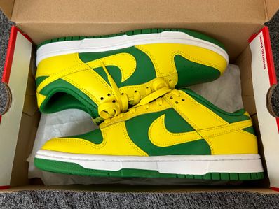 Nike Dunk Low "Reverse Brazil"