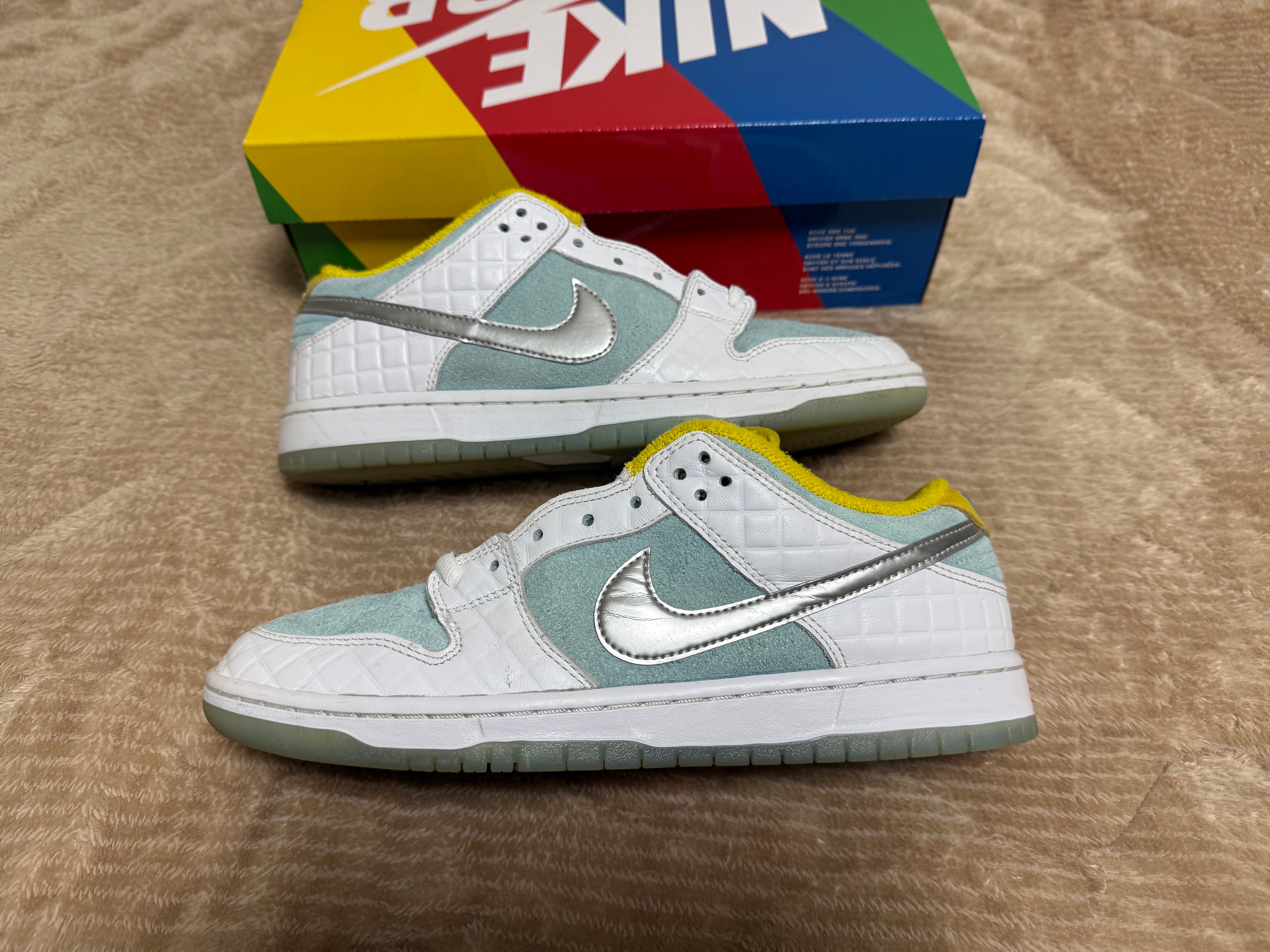 FTC × Nike SB Dunk Low 