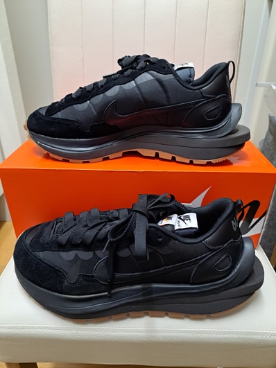 sacai × Nike VaporWaffle "Black Gum"