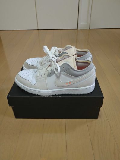 Nike Air Jordan 1 Low "Inside Out/White/Grey"