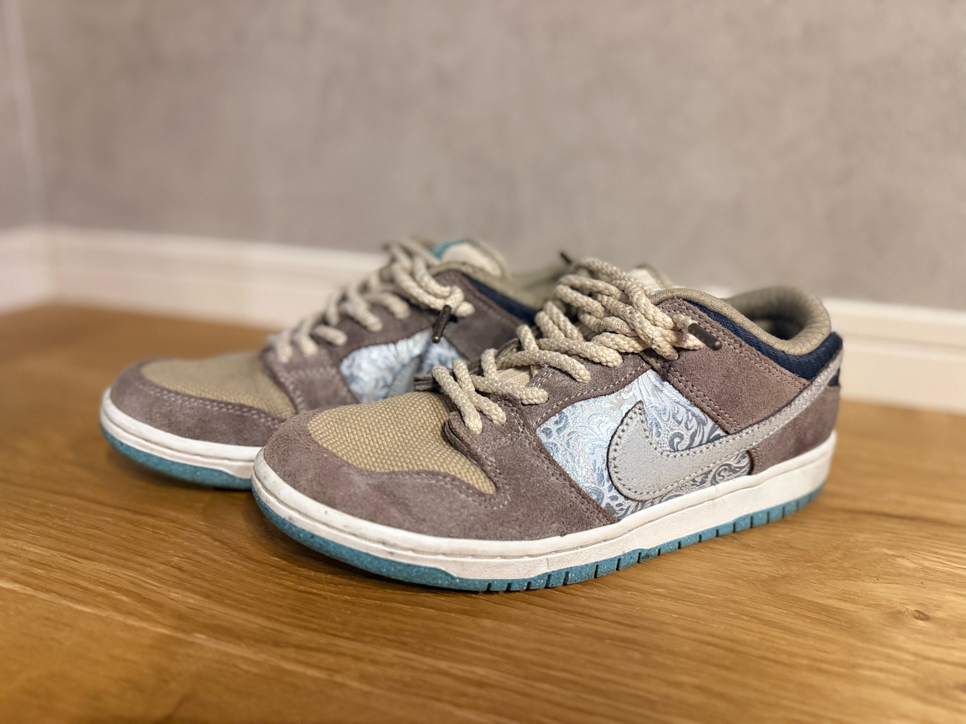 Nike SB Dunk Low Pro "Big Money Savings"