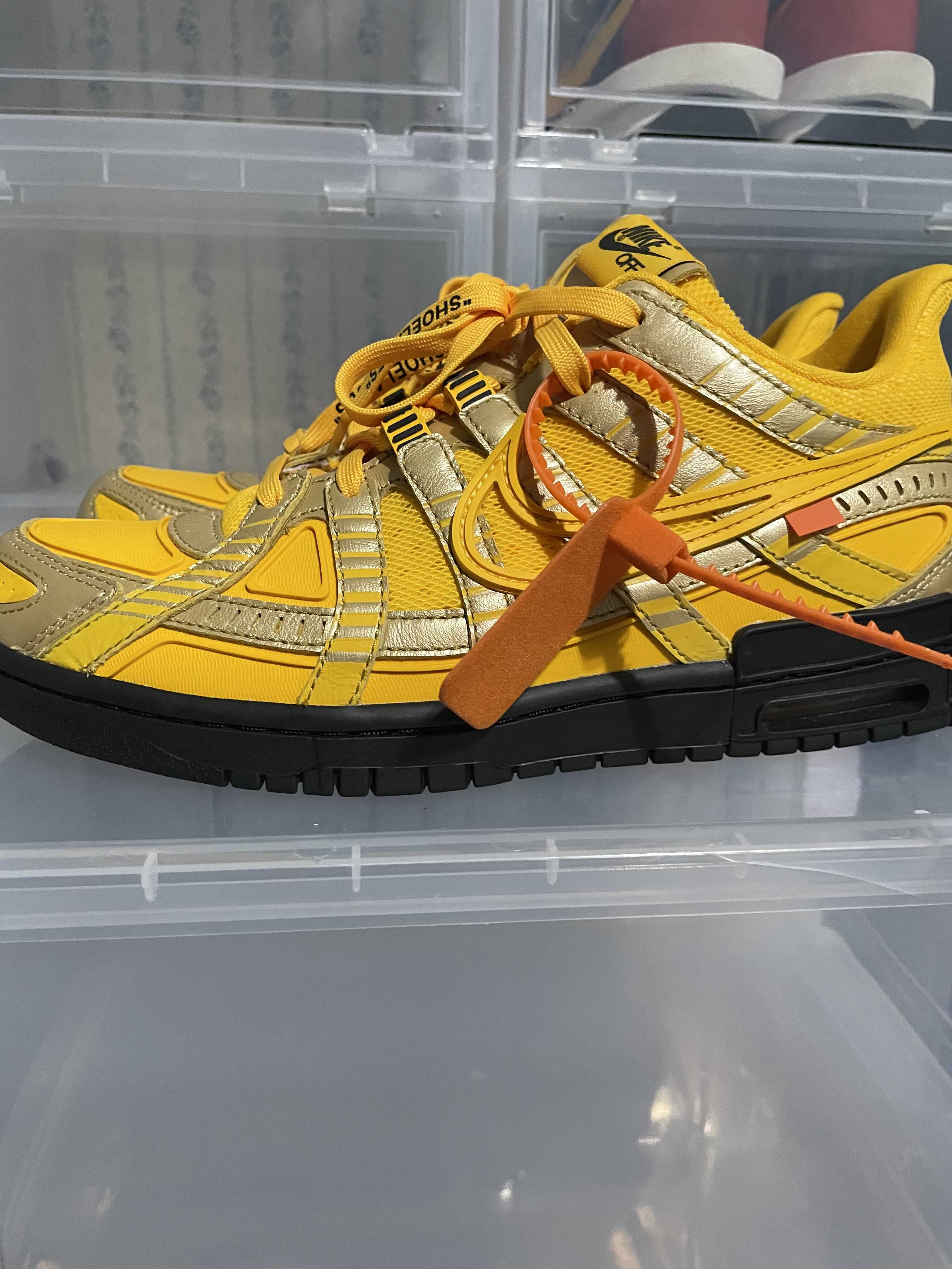 Off-White × Nike Air Rubber Dunk "University Gold" 