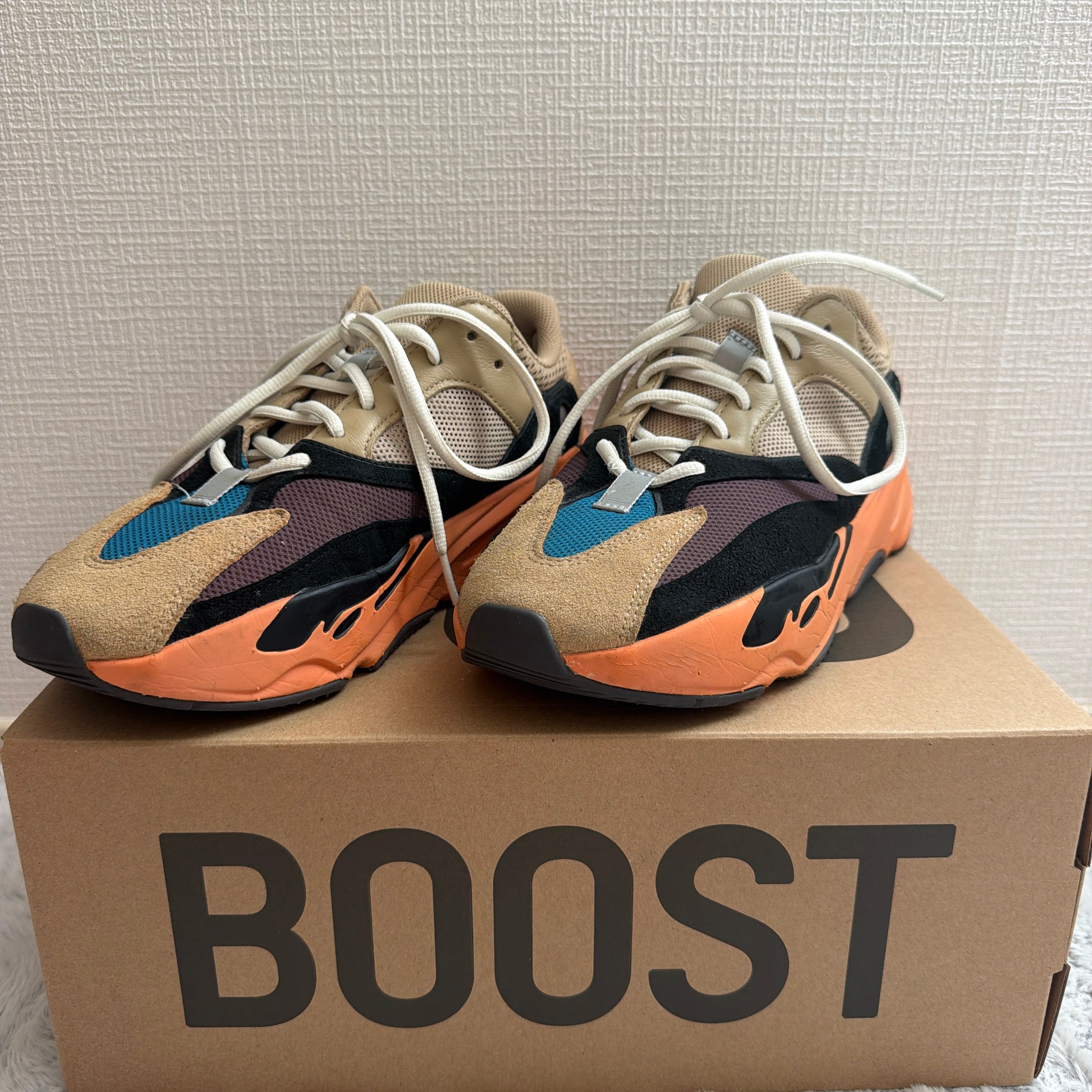 adidas YEEZY Boost 700 "Enflame Amber"
