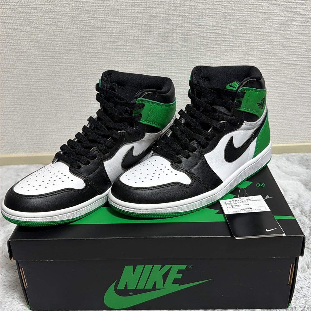 Nike Air Jordan 1 Retro High OG "Celtics/Black and Lucky Green" (2023)